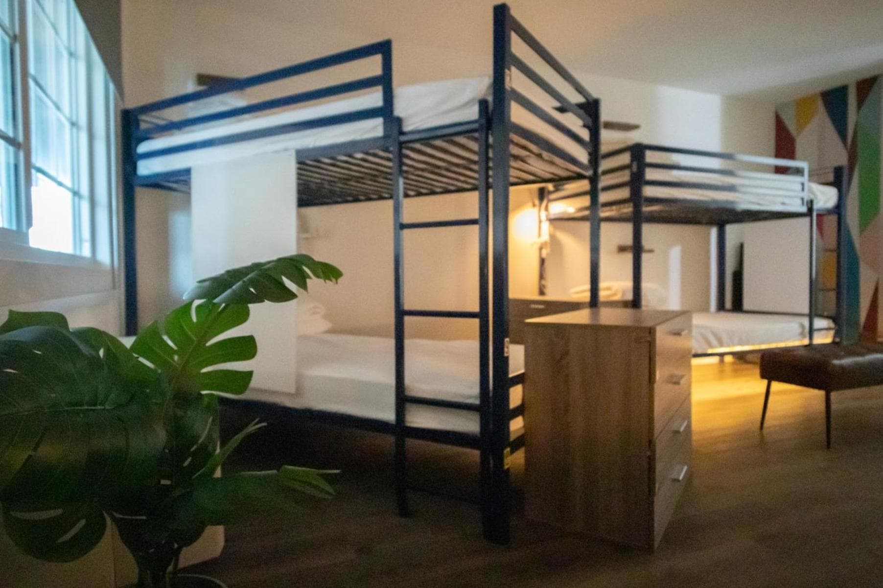 Bposhtels Las Vegas — 16