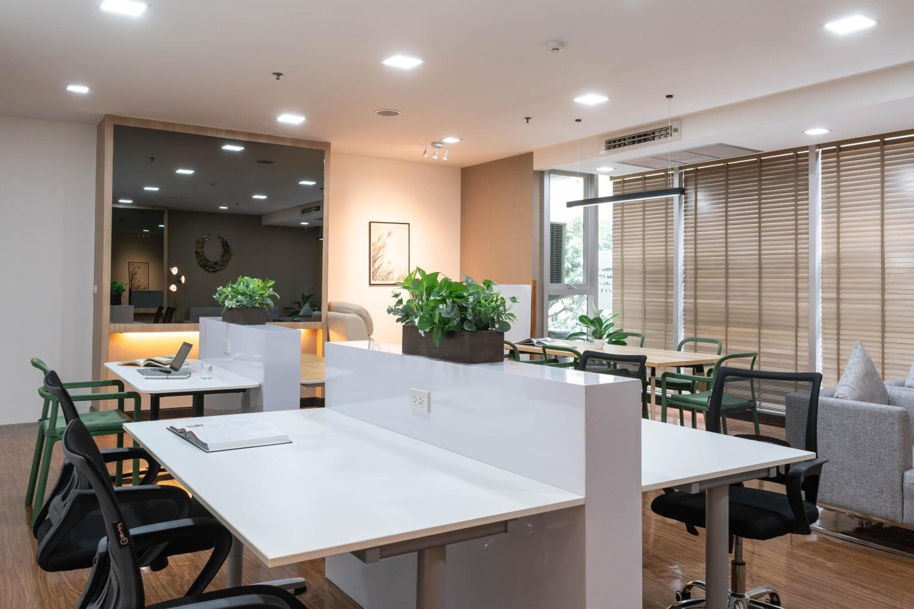 Jasmine Grande Residence Suite Bangkok — 21