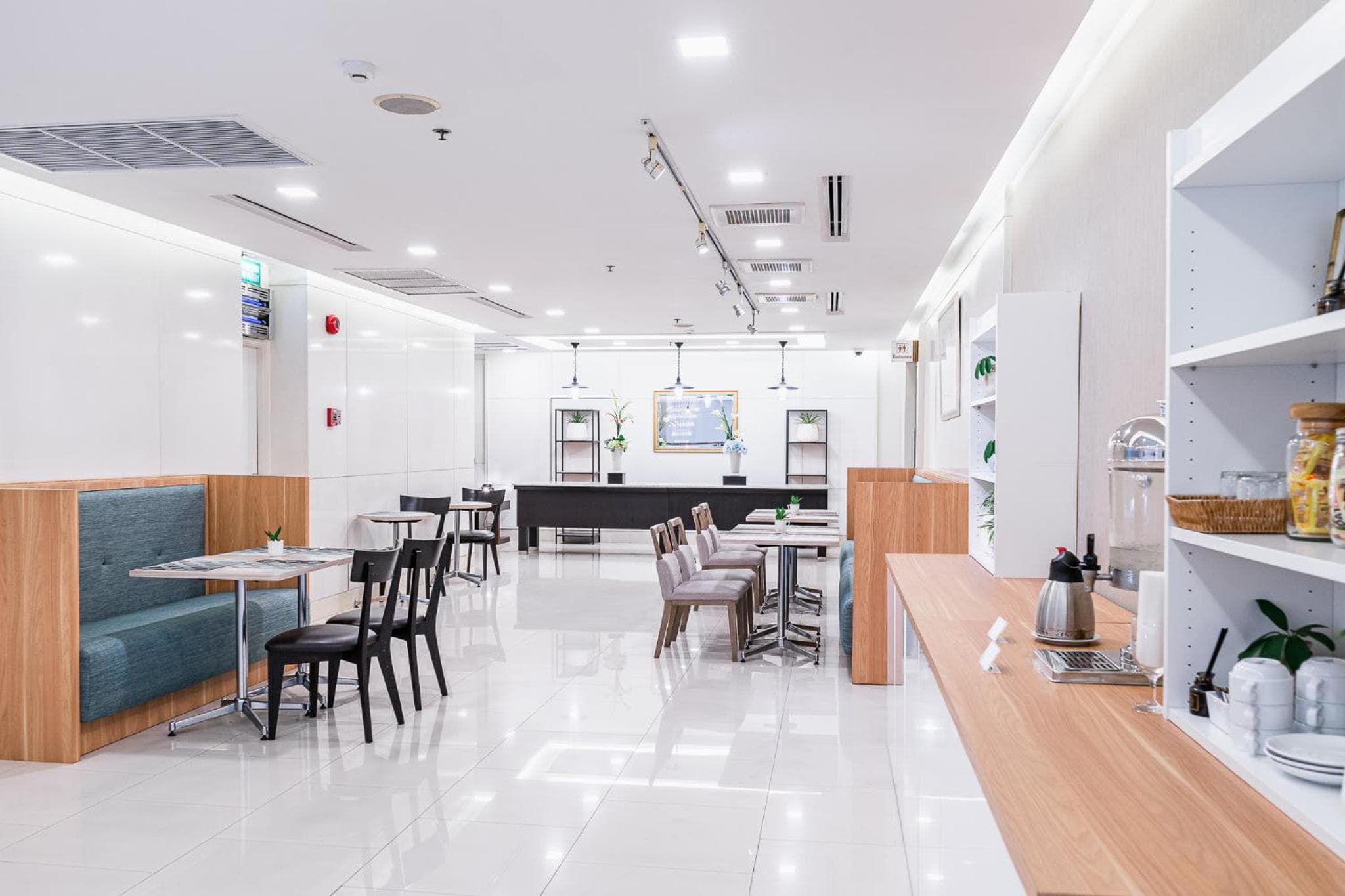 Jasmine Grande Residence Suite Bangkok — 14