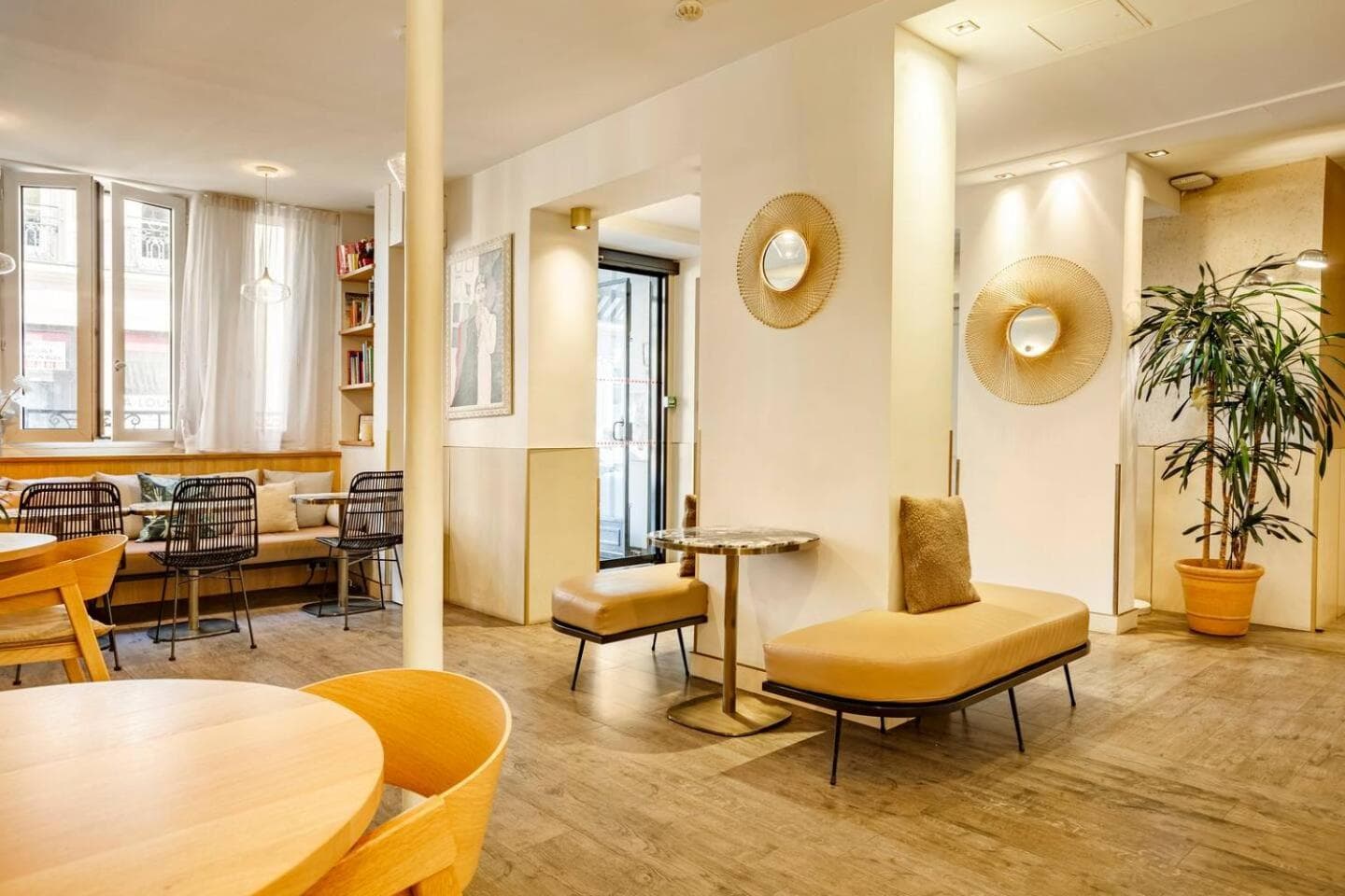 Hotel Opéra Marigny — 21