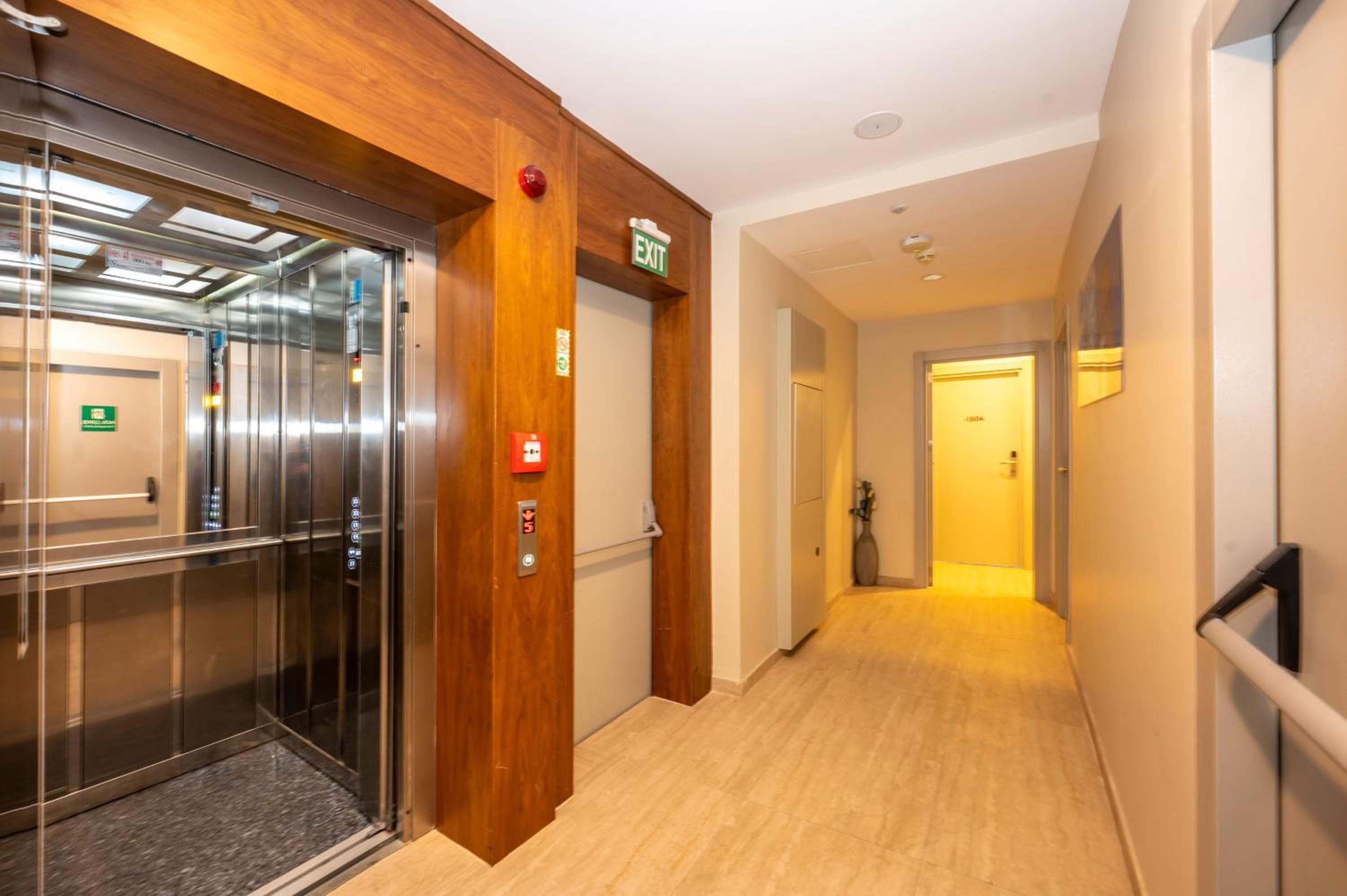 Juno Hotel Taksim — 4