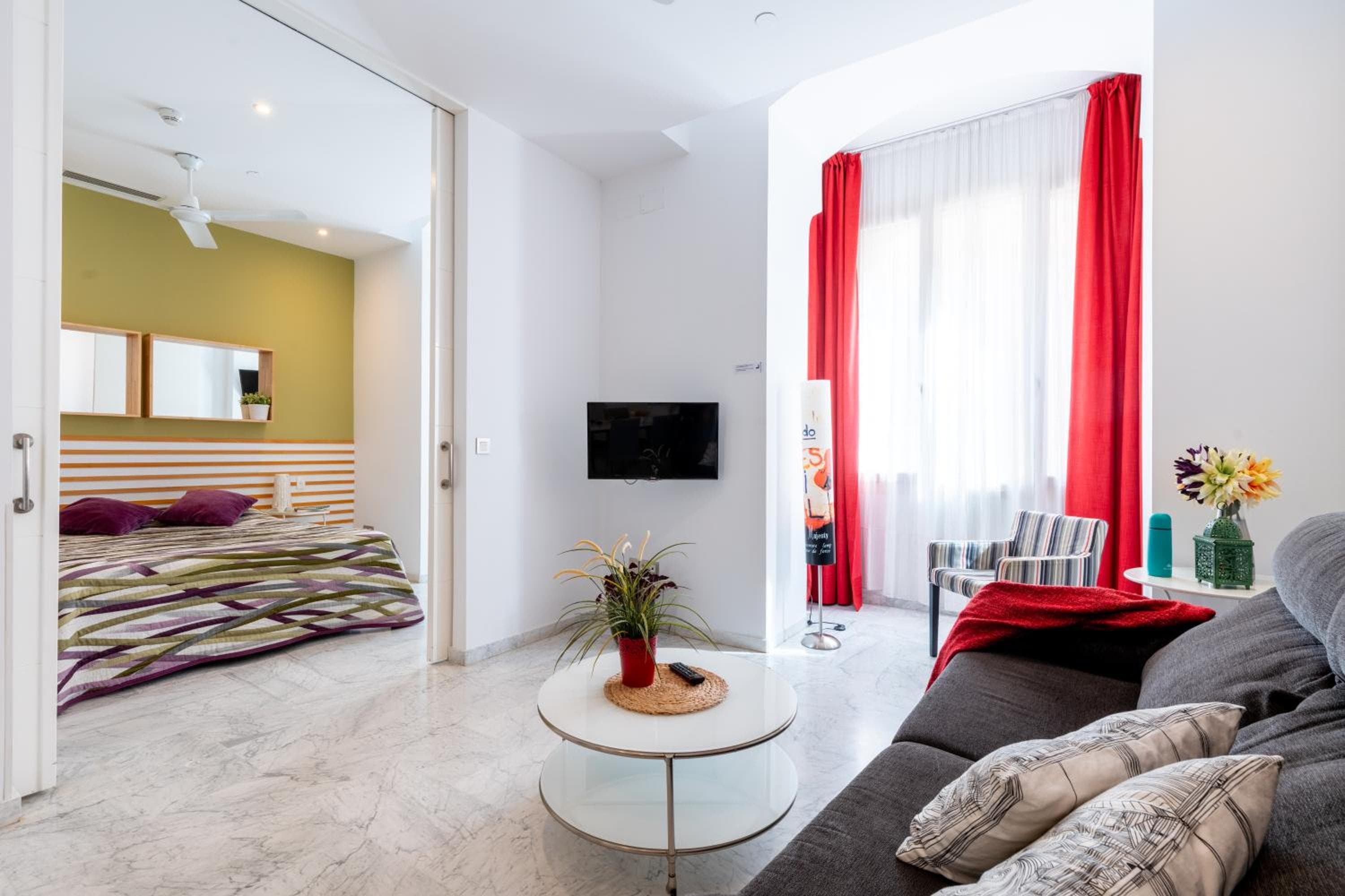 Sevilla Central Suites Apartamentos Puerta Jerez — 13