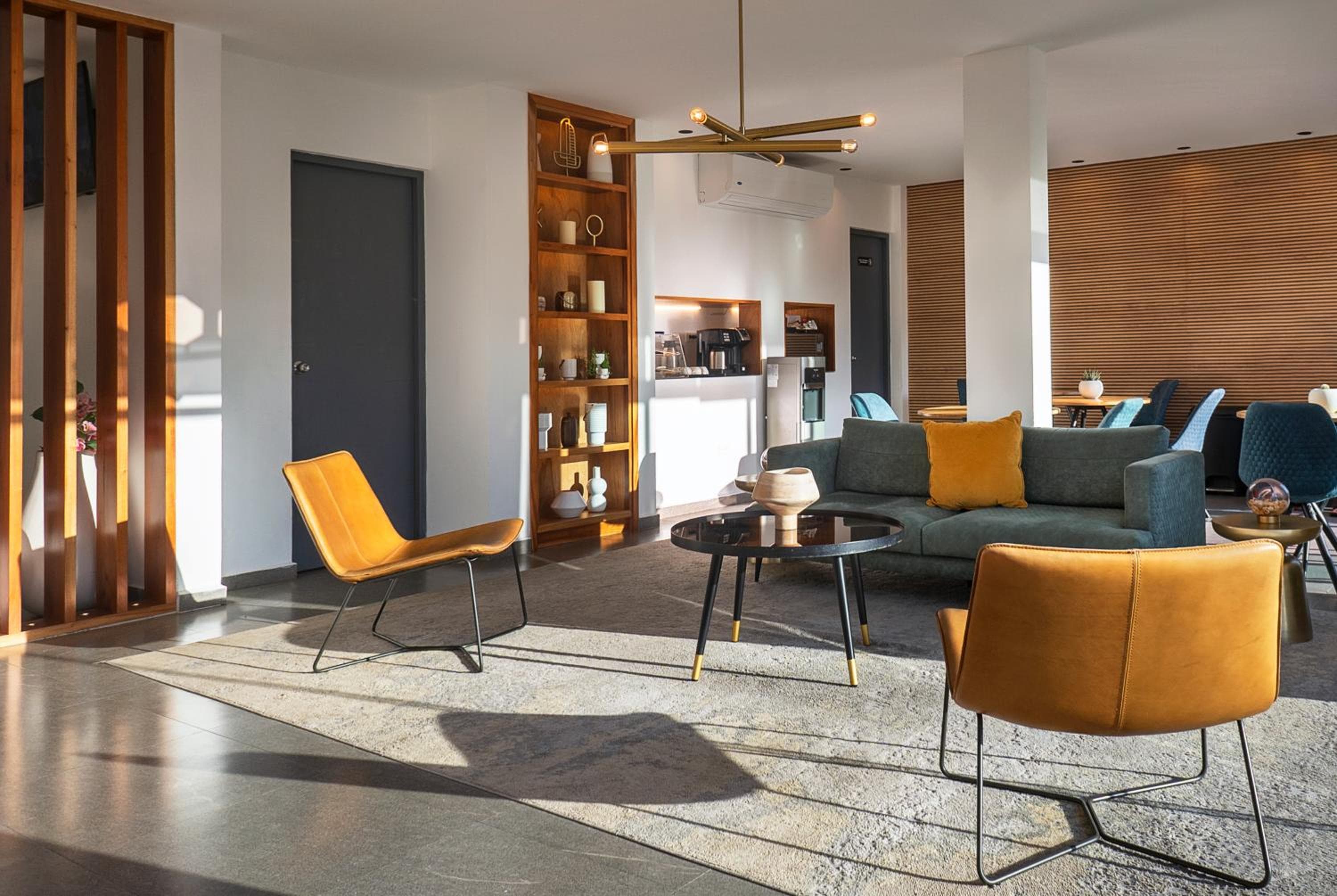 Hotel boutique con balcón — 13