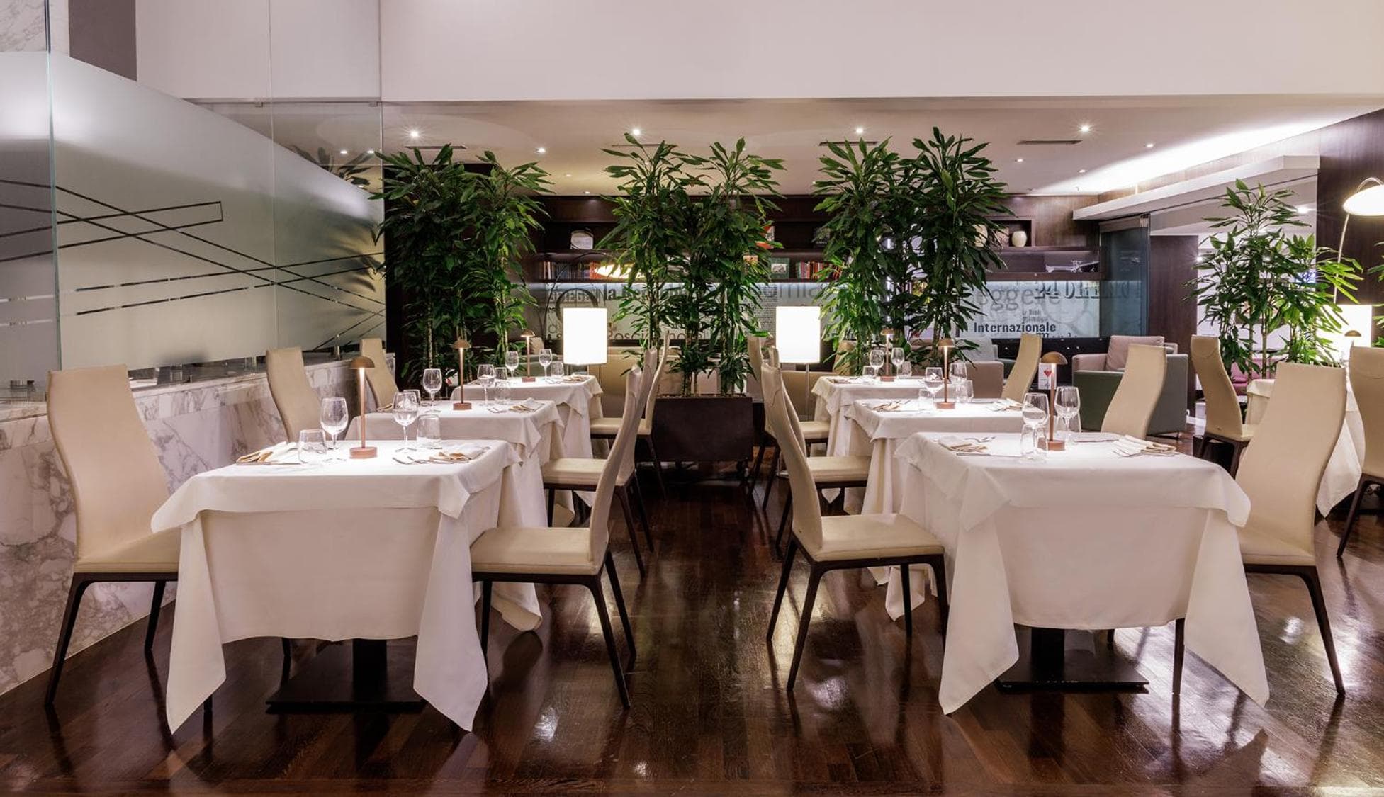 Best Western Plus Hotel Universo — 18