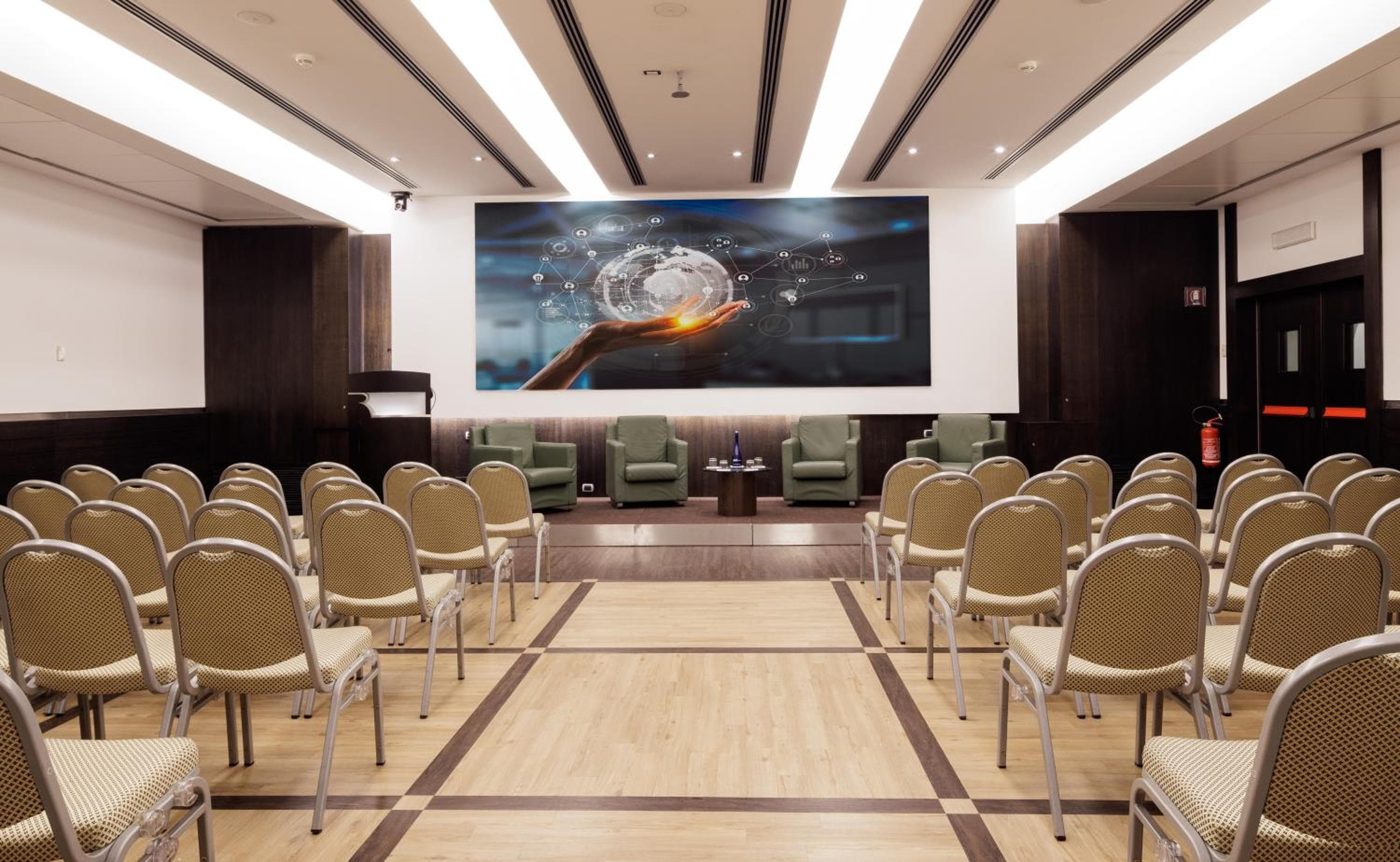 Best Western Plus Hotel Universo — 5