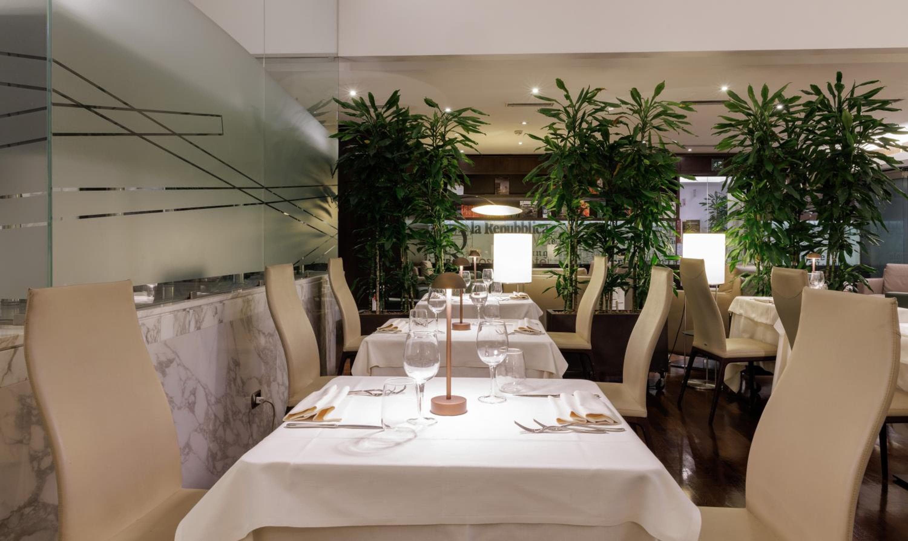 Best Western Plus Hotel Universo — 20