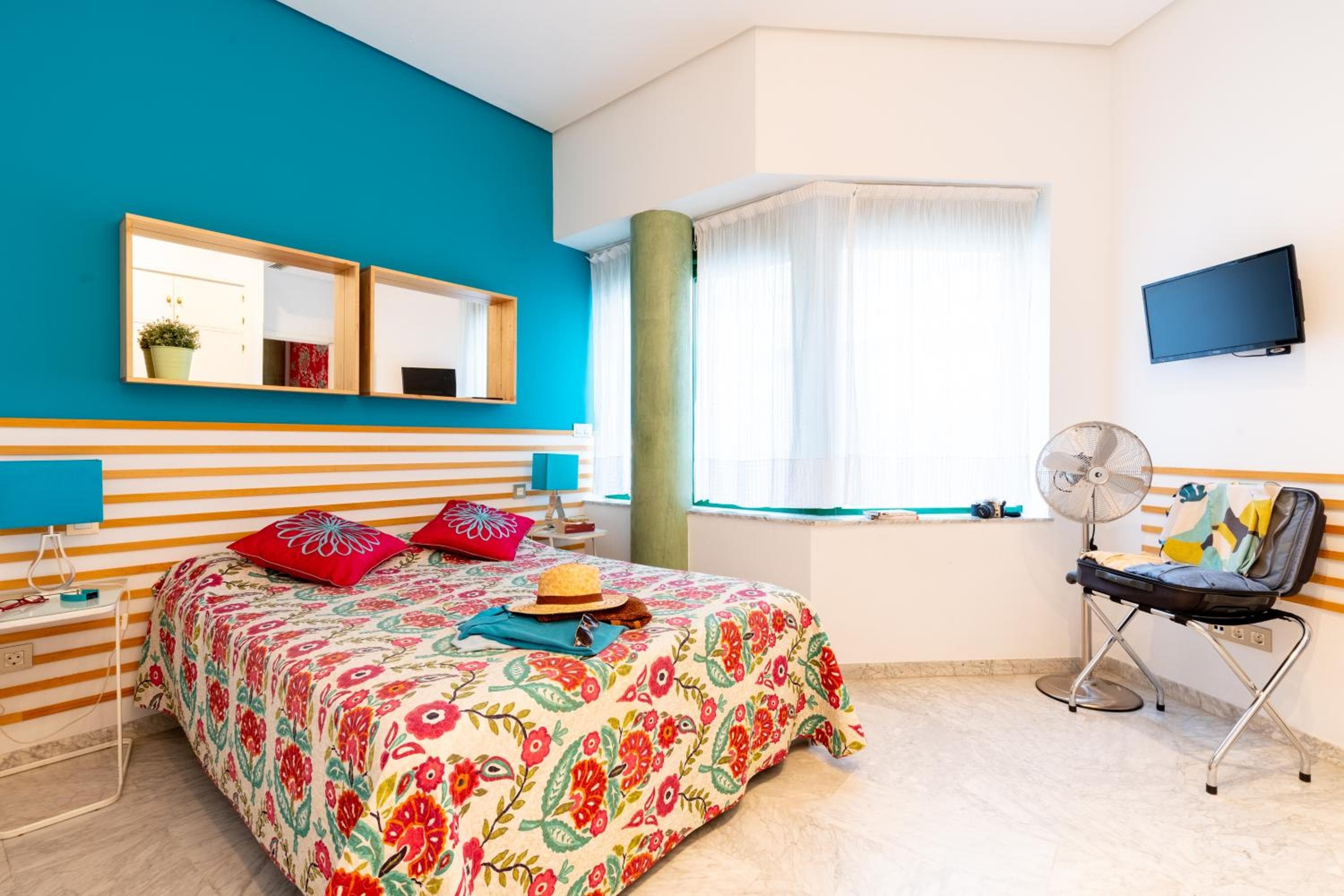 Sevilla Central Suites Apartamentos Puerta Jerez — 21