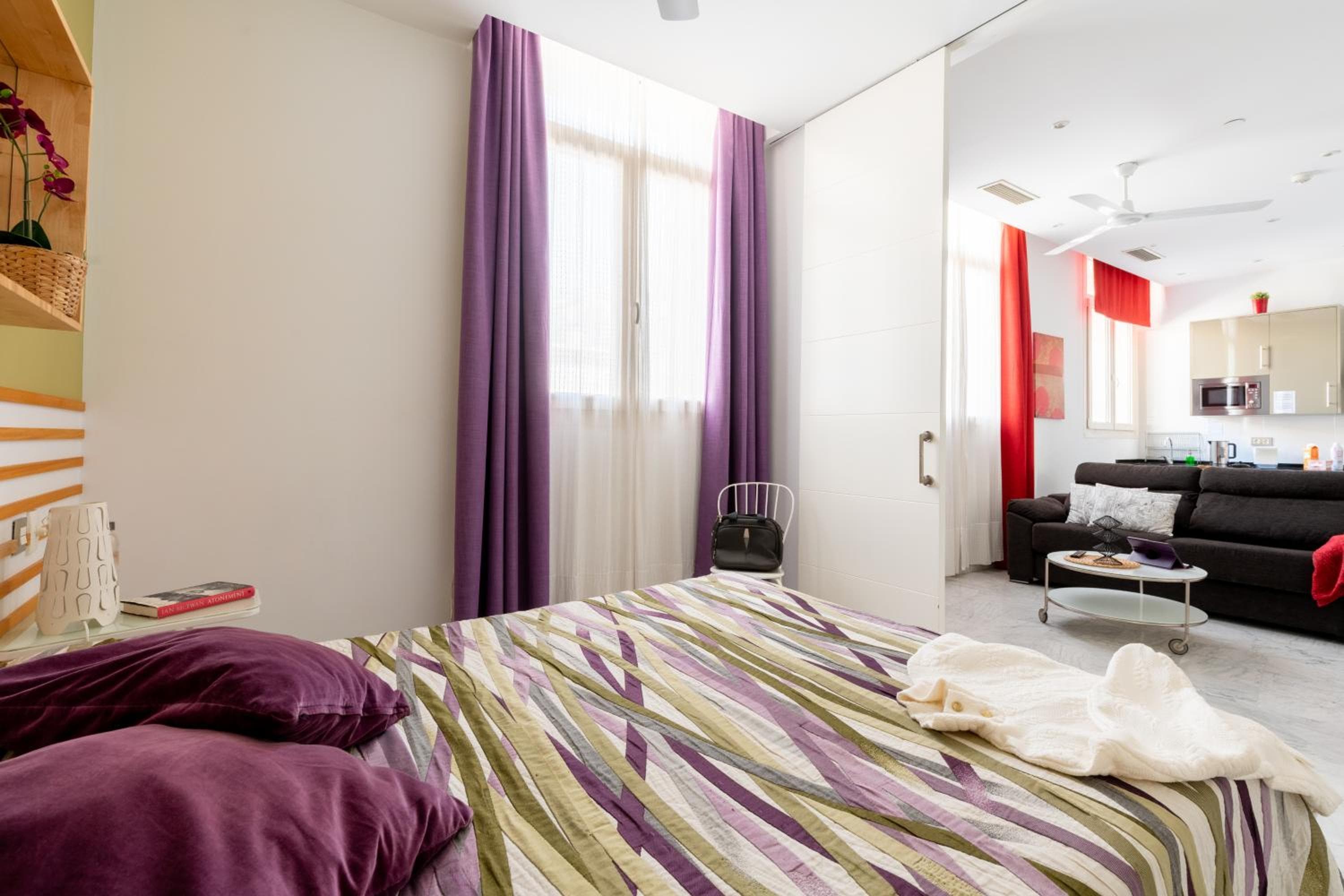 Sevilla Central Suites Apartments Puerta Jerez — 28