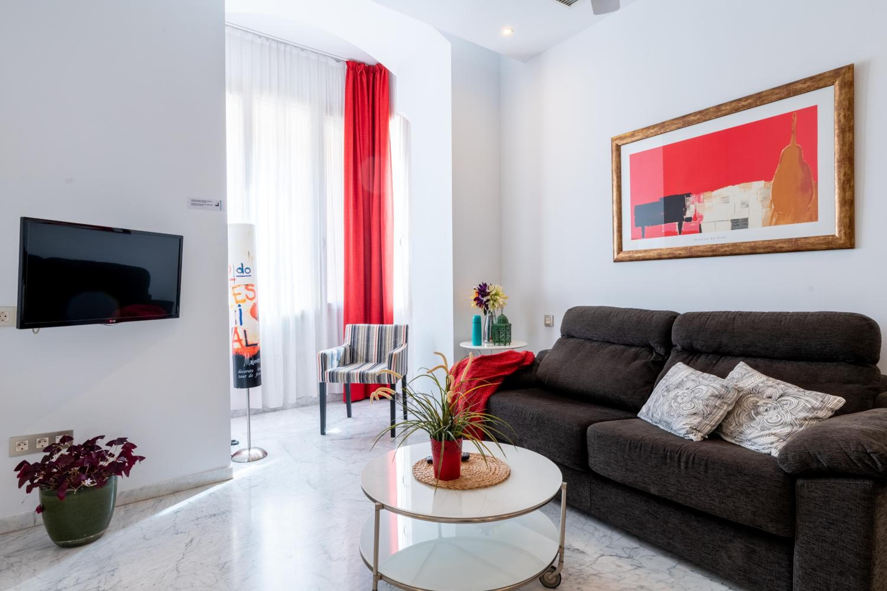 Sevilla Central Suites Apartamentos Puerta Jerez — 9