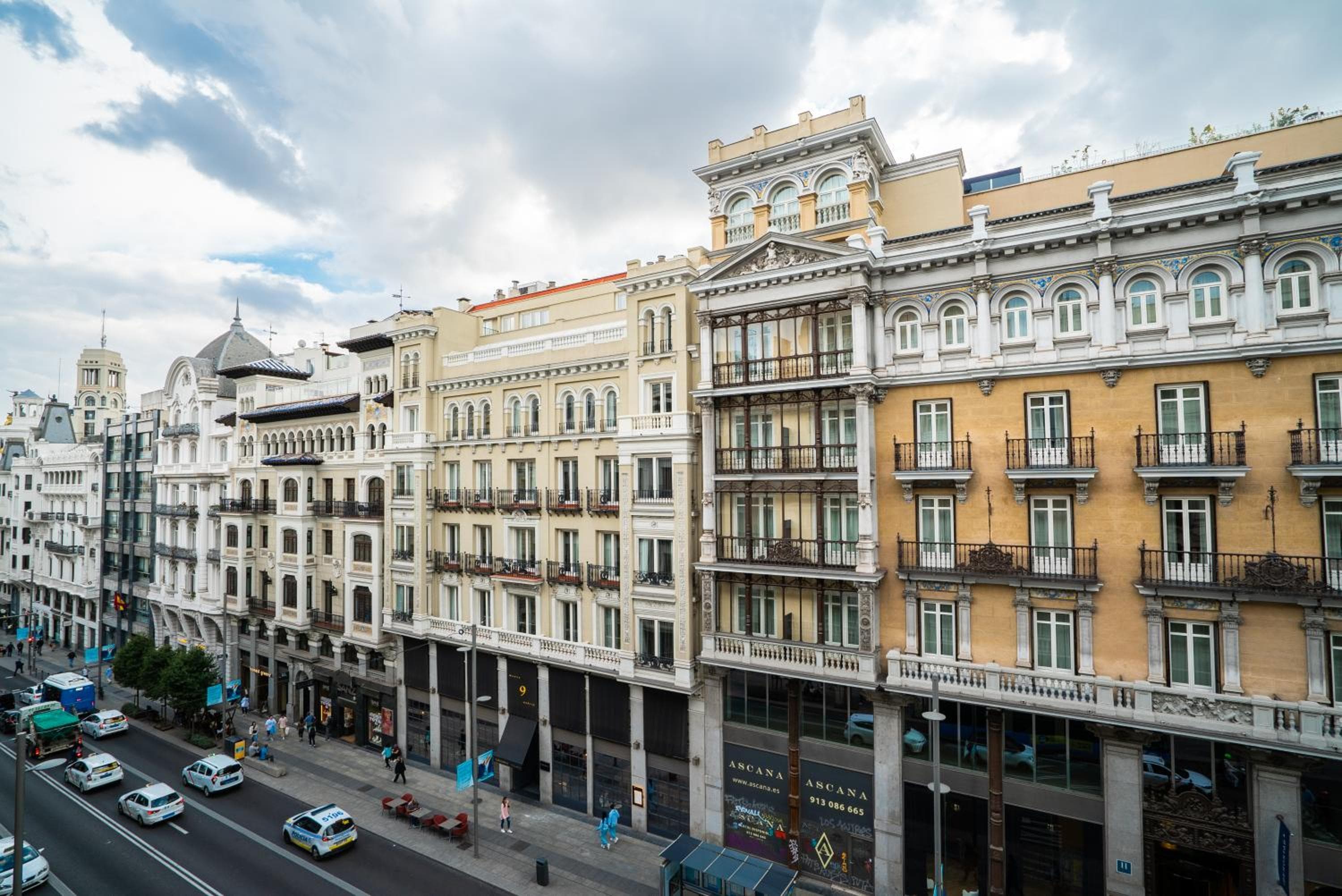SmartRental Collection Gran Vía Capital — 13