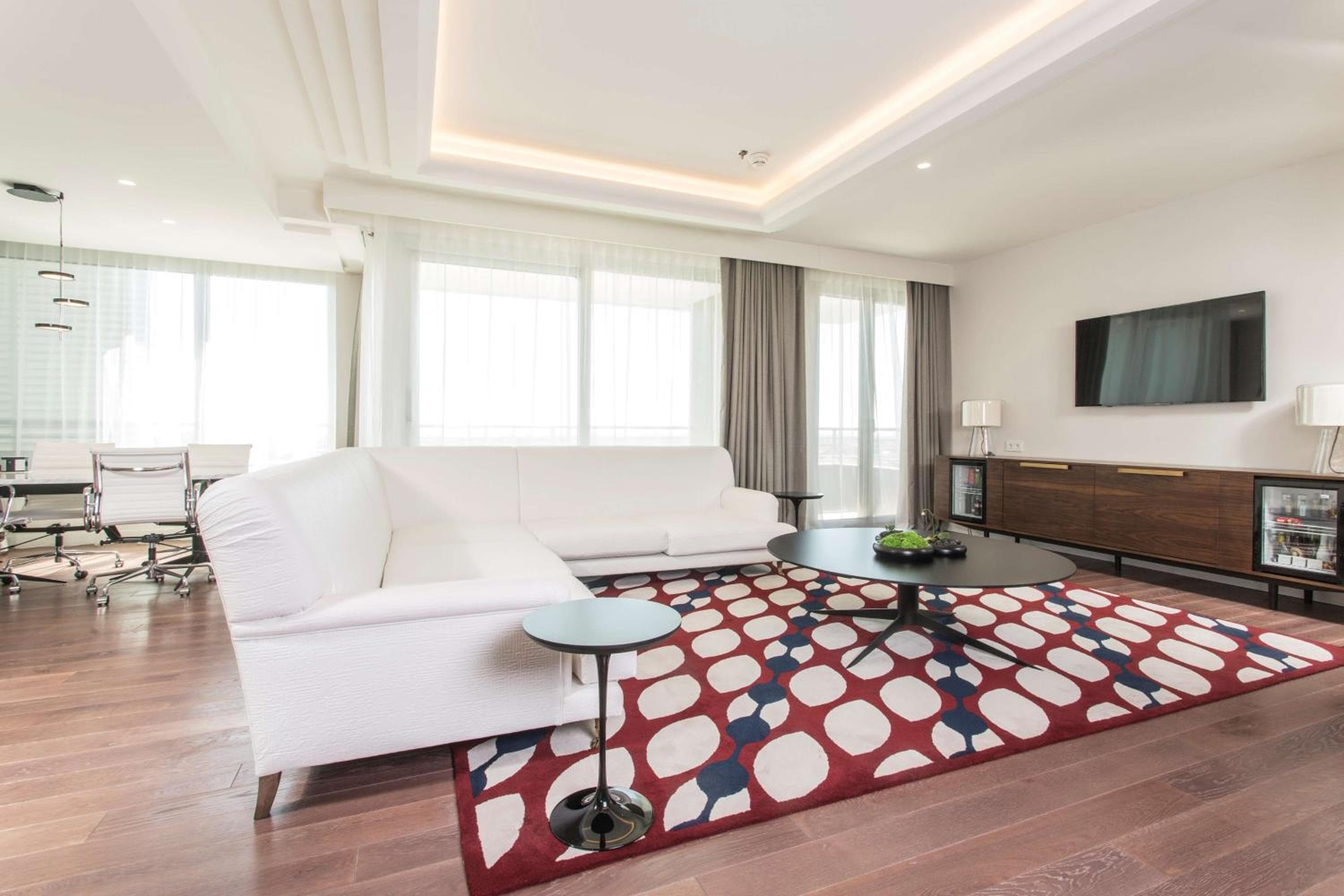 NH Collection Madrid Eurobuilding — 21