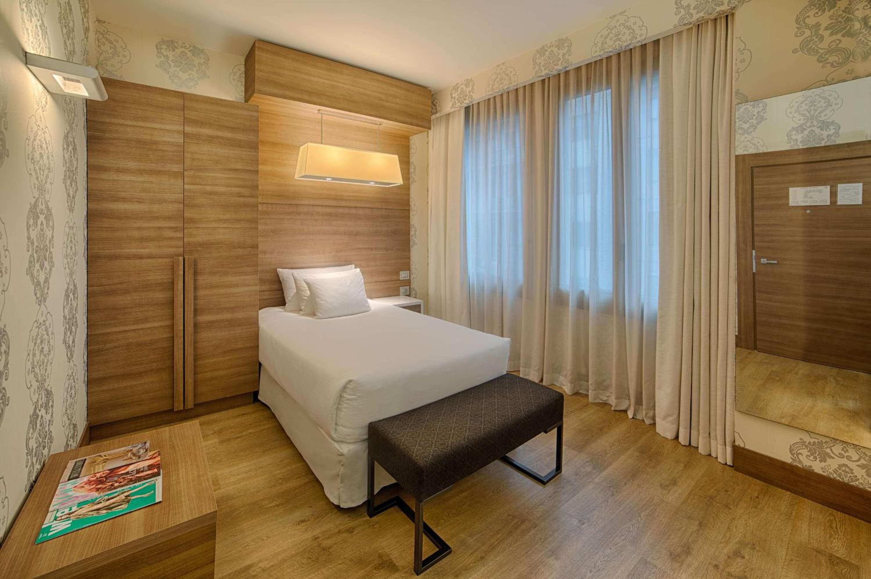 Tivoli President Milano Hotel hotel, Largo Augusto 10, Milan, Italy — photo 64