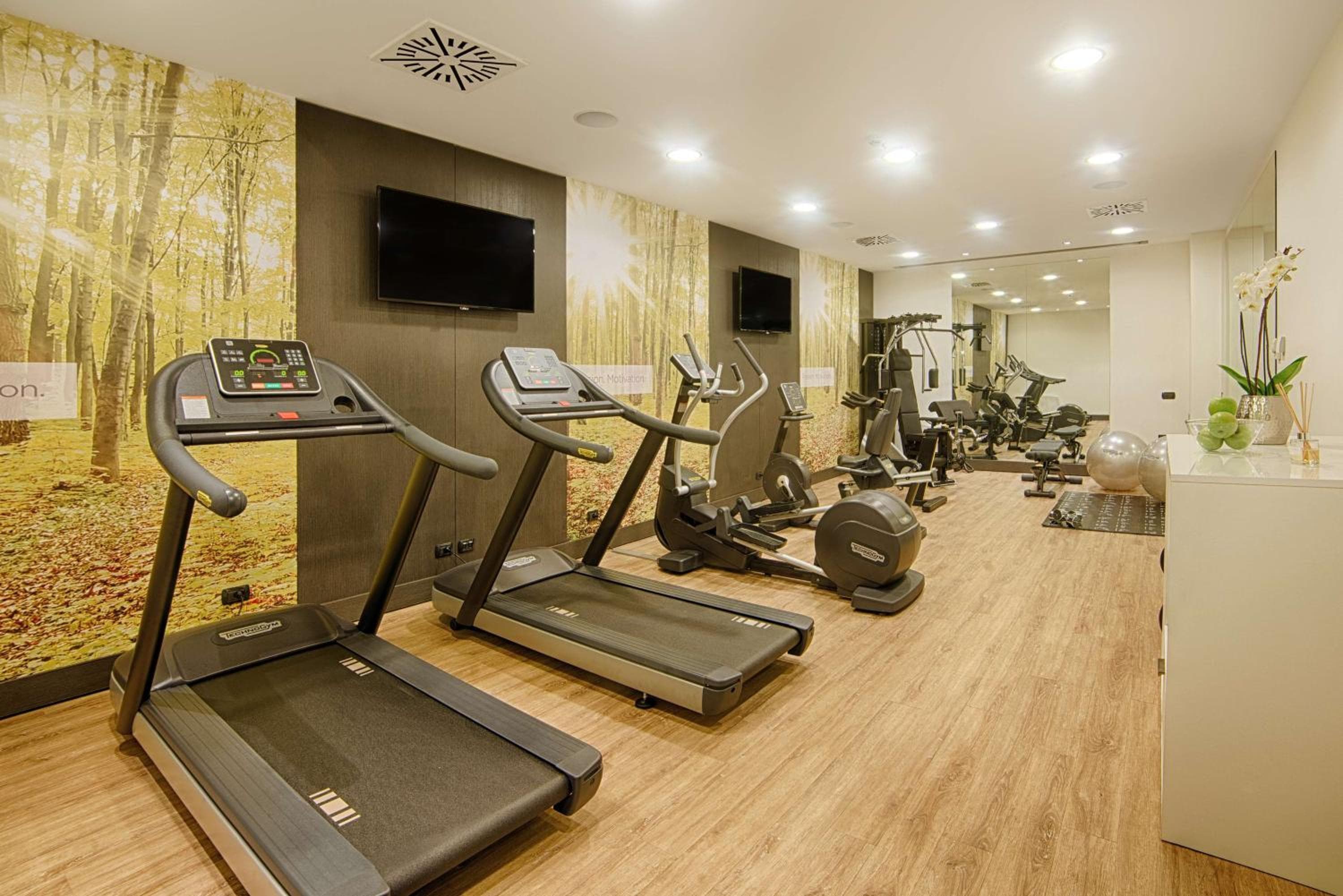 Tivoli President Milano Hotel hotel, Largo Augusto 10, Milan, Italy — photo 44