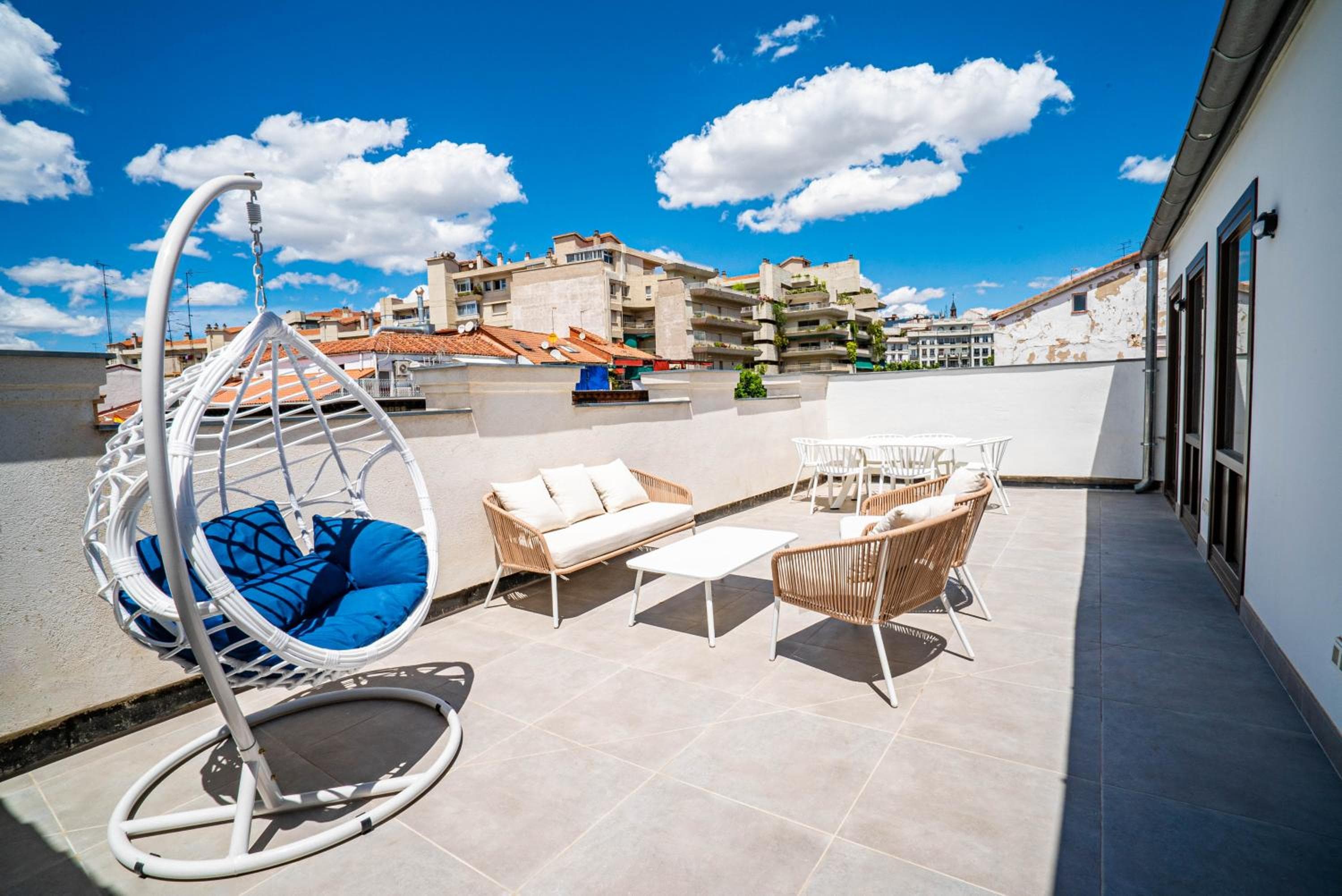 Apartamentos Smartr Madrid Gran Vía — 3