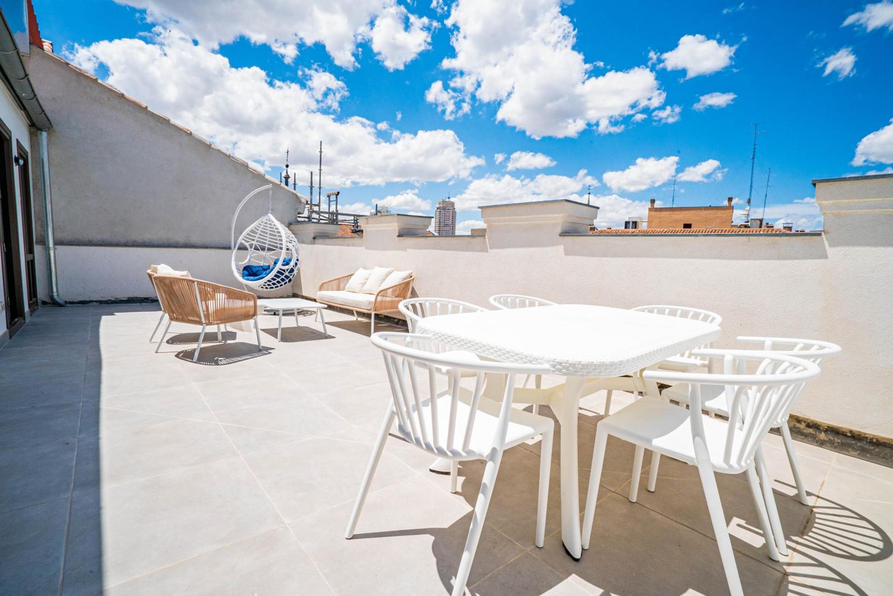 Apartamentos Smartr Madrid Gran Vía — 2