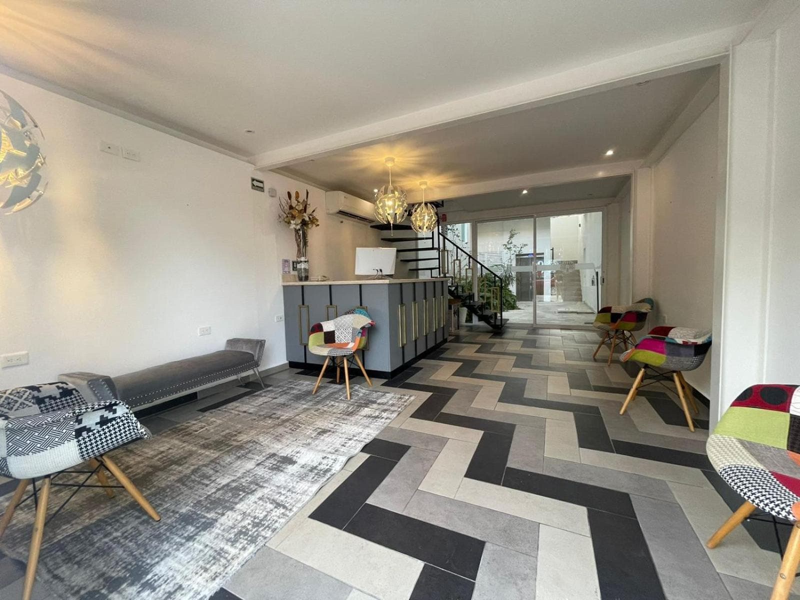 WINDAY HOTEL - Cerca 5a Avenida — 6