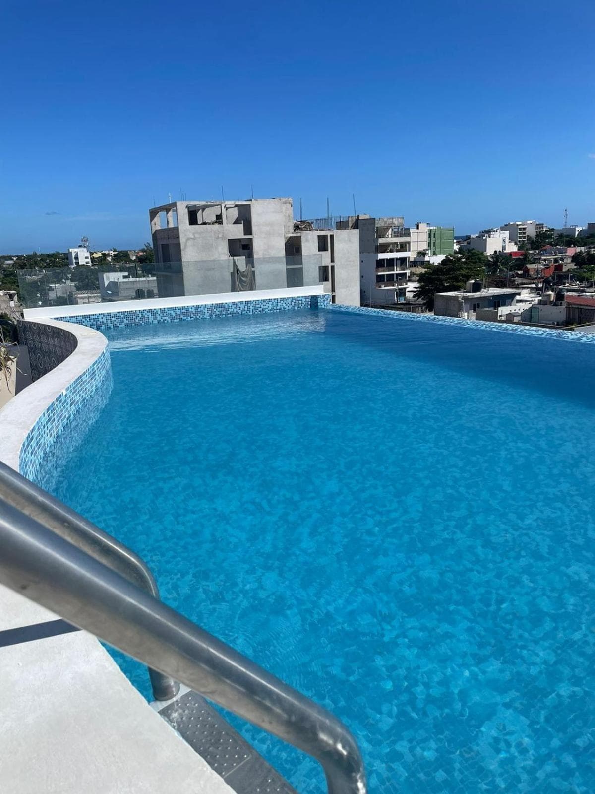 WINDAY HOTEL - Cerca 5a Avenida — 11