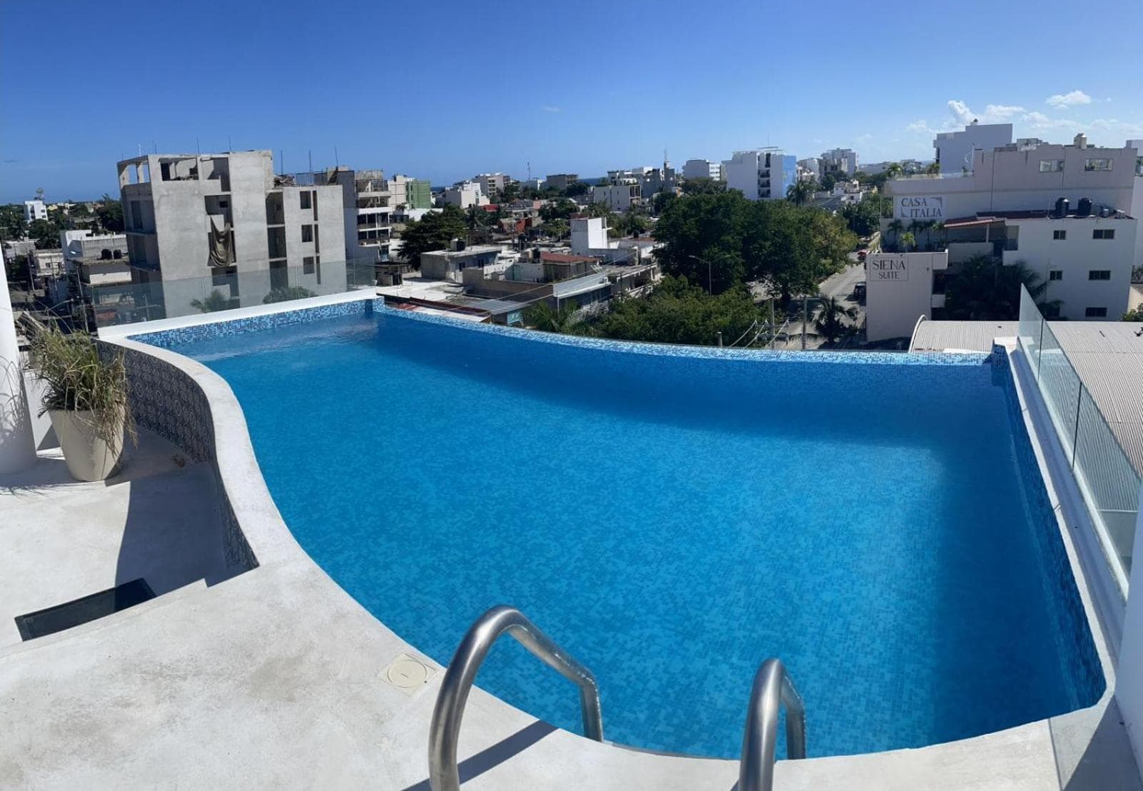 WINDAY HOTEL - Cerca 5a Avenida — 14