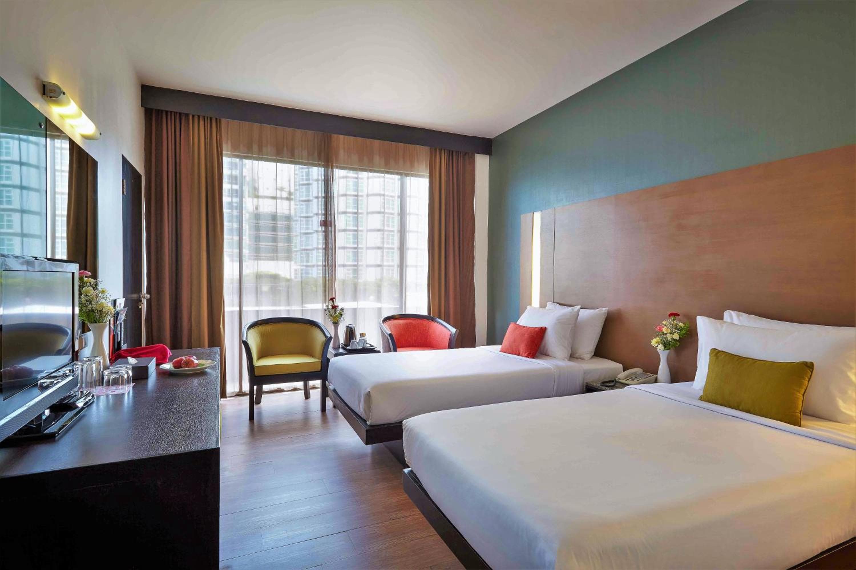 Ambassador Hotel Bangkok — 4