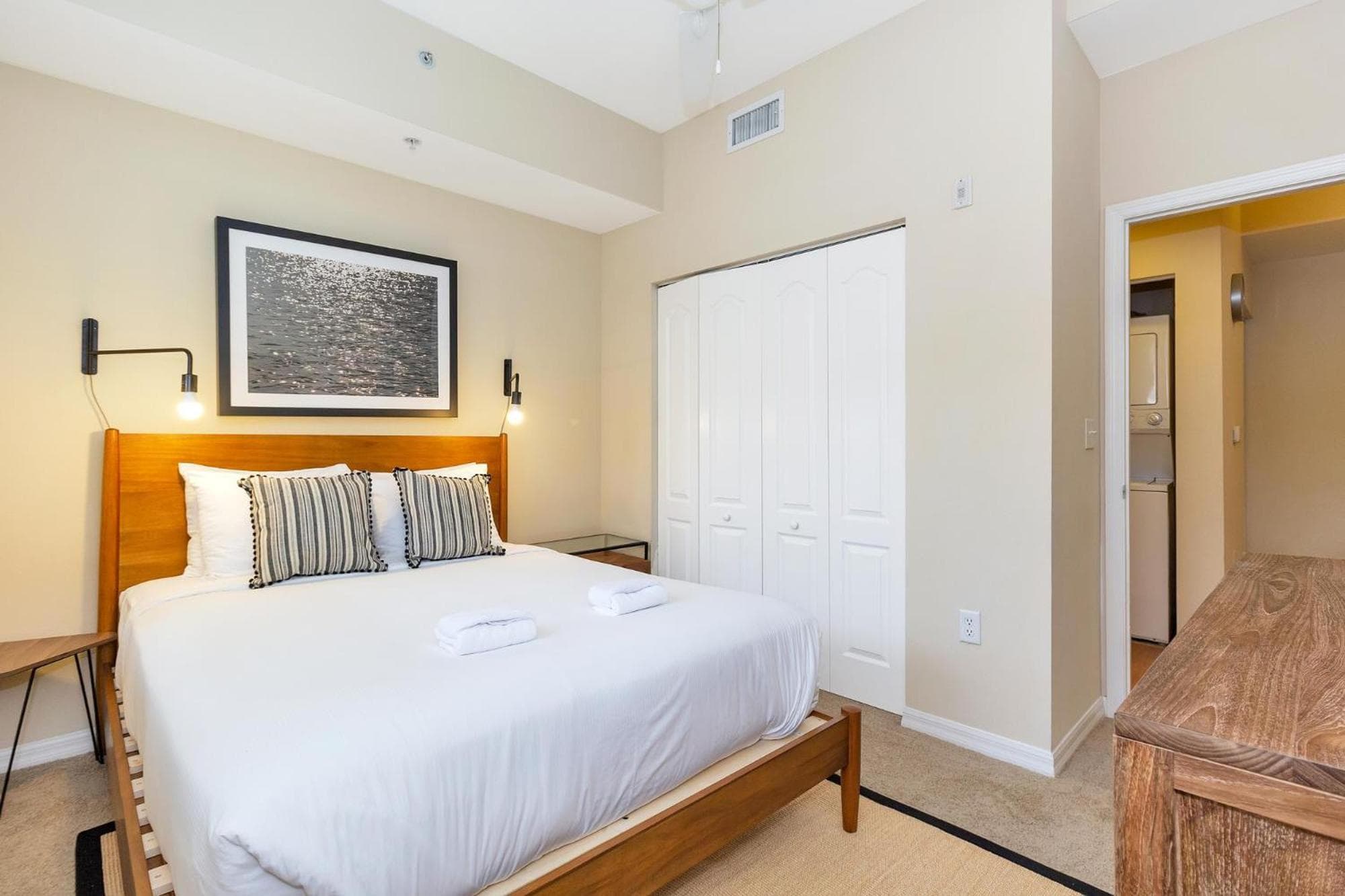 Dharma Home Suites South Miami en Red Road Commons — 14