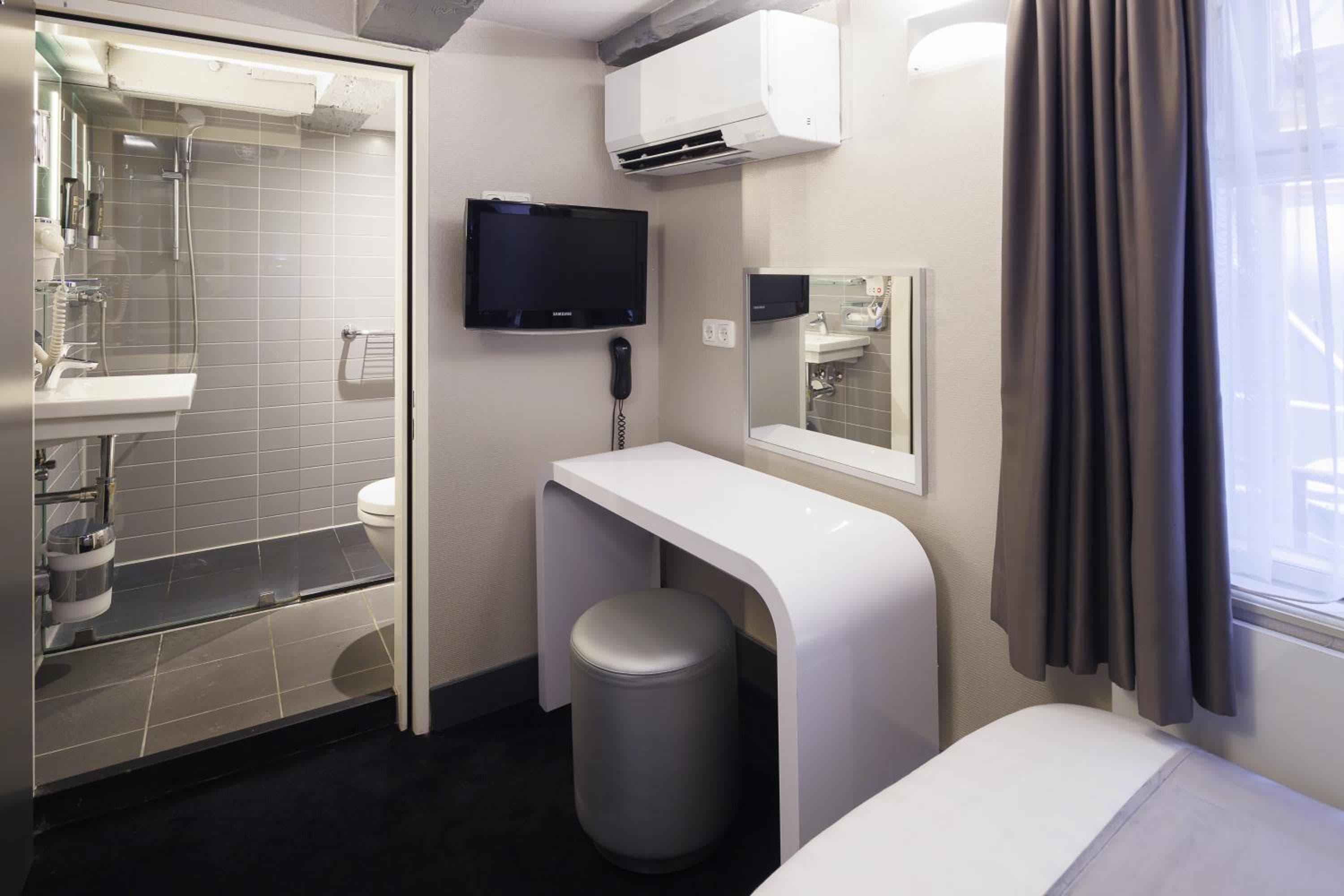 Hoteles CC — 26