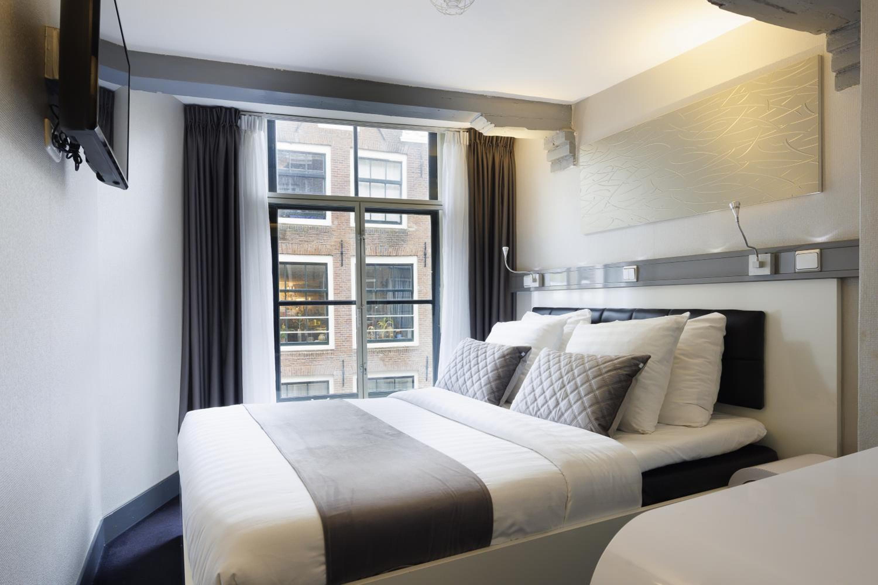 Hoteles CC — 6