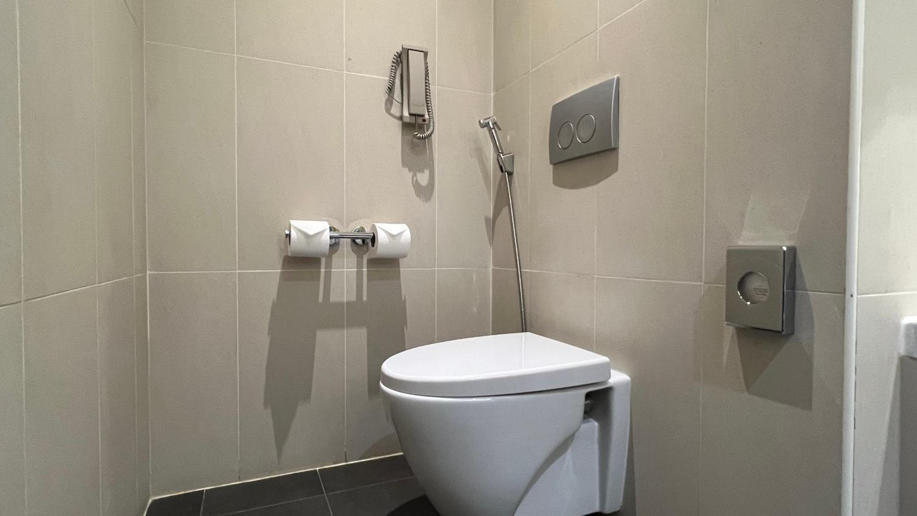 Novotel Dubai World Trade Centre — 14