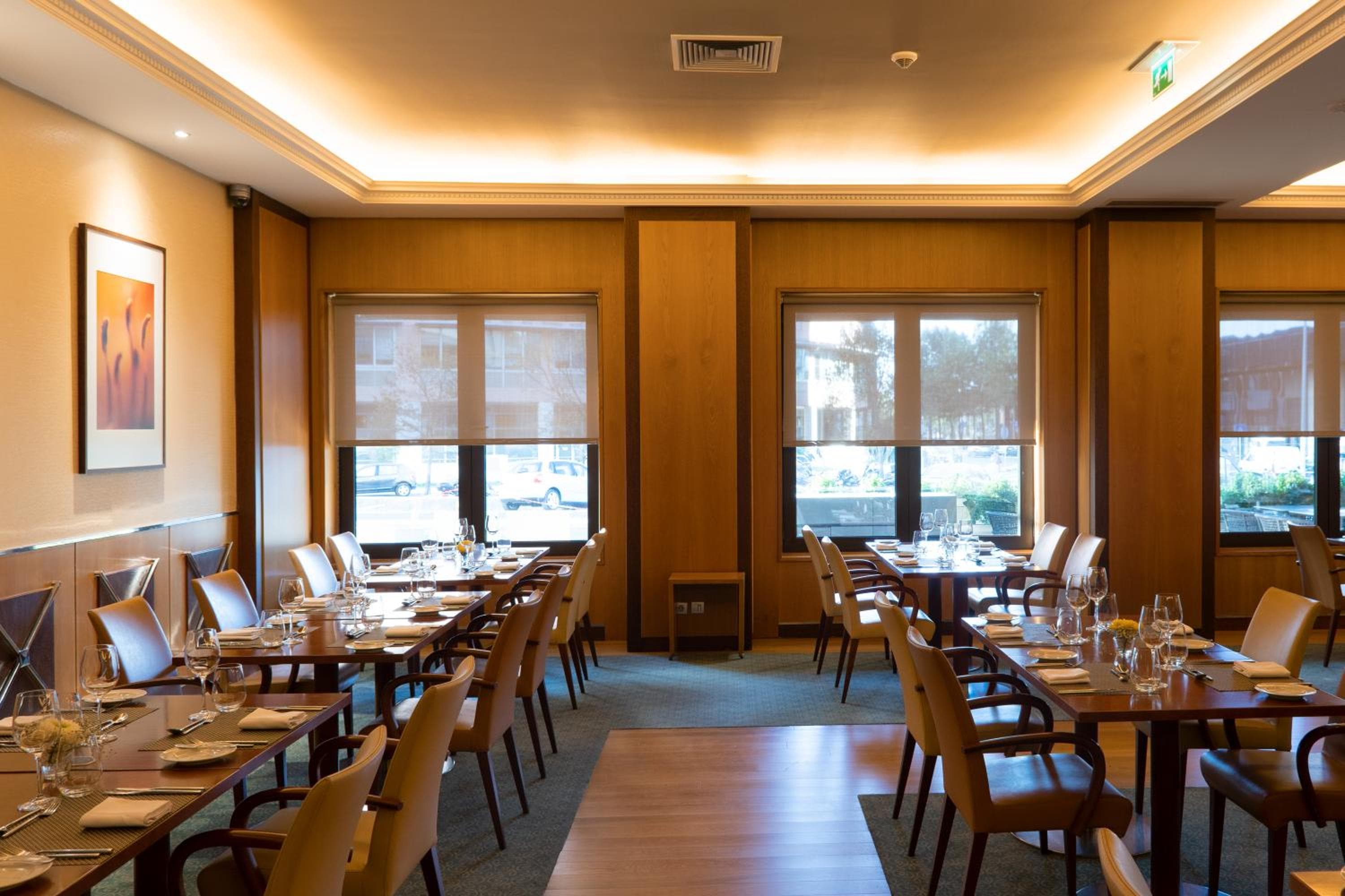 Hotel Sana Metropolitano — 14