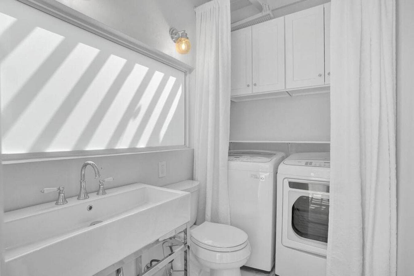 Victoria Park Oasis with Heated Pool and More — 18