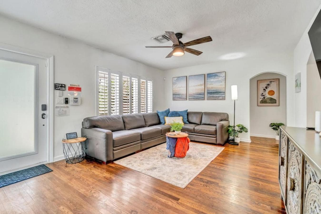 Victoria Park Oasis with Heated Pool and More — 6