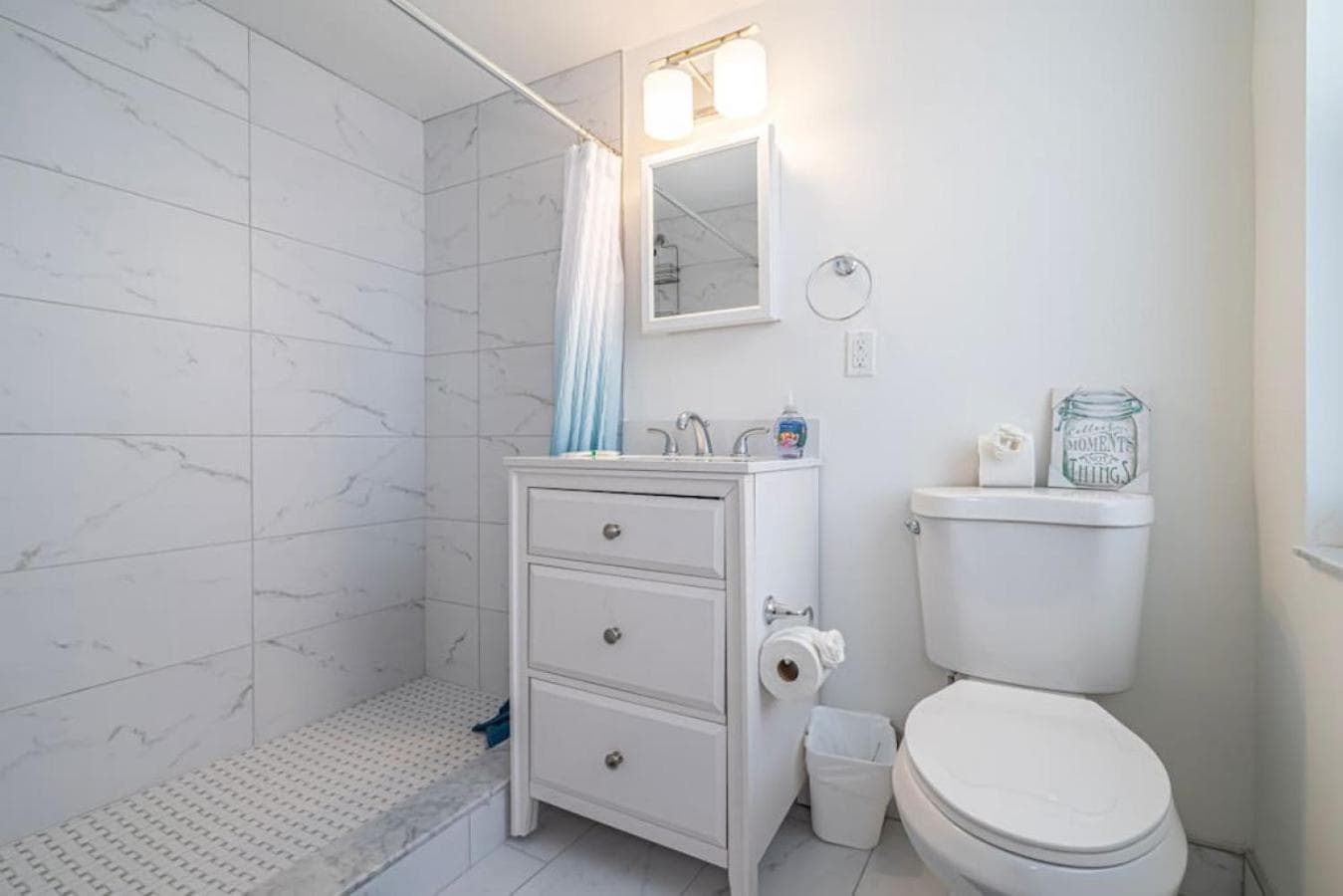 The Purple Pelican Beachfront con Ocean Balcony Unit 5 — 9