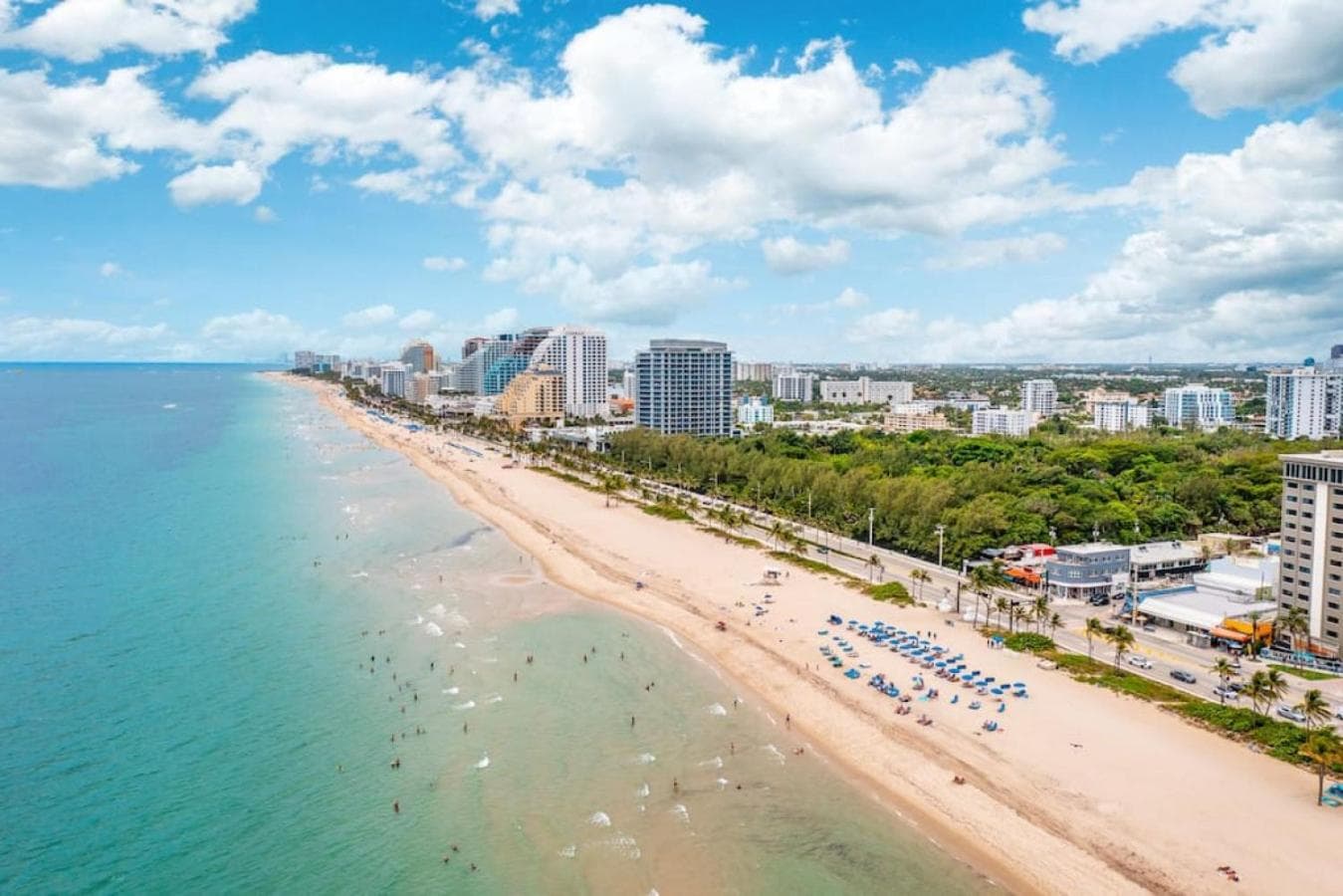The Purple Pelican Beachfront con Ocean Balcony Unit 5 — 11