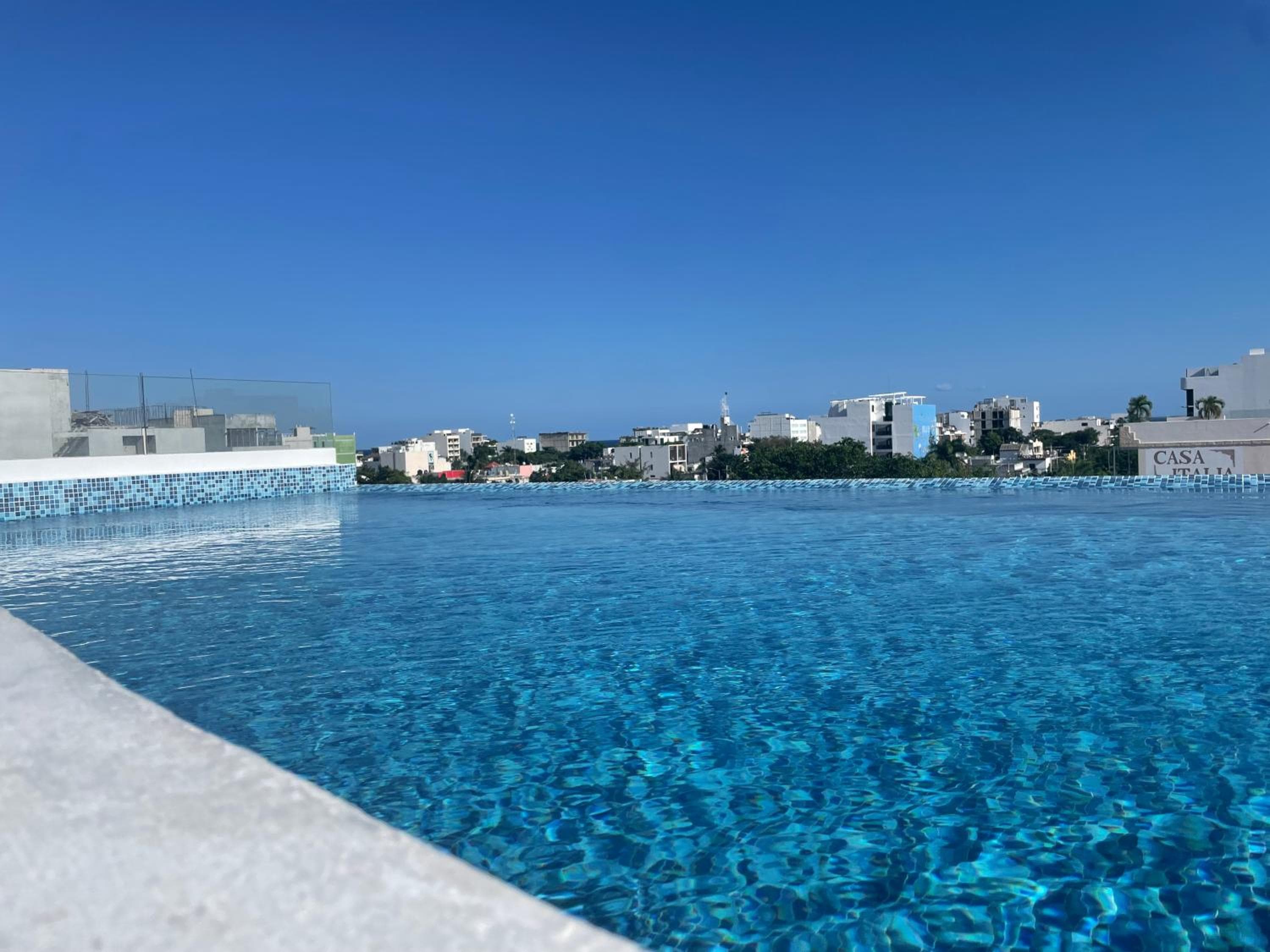 WINDAY HOTEL - Cerca 5a Avenida — 12