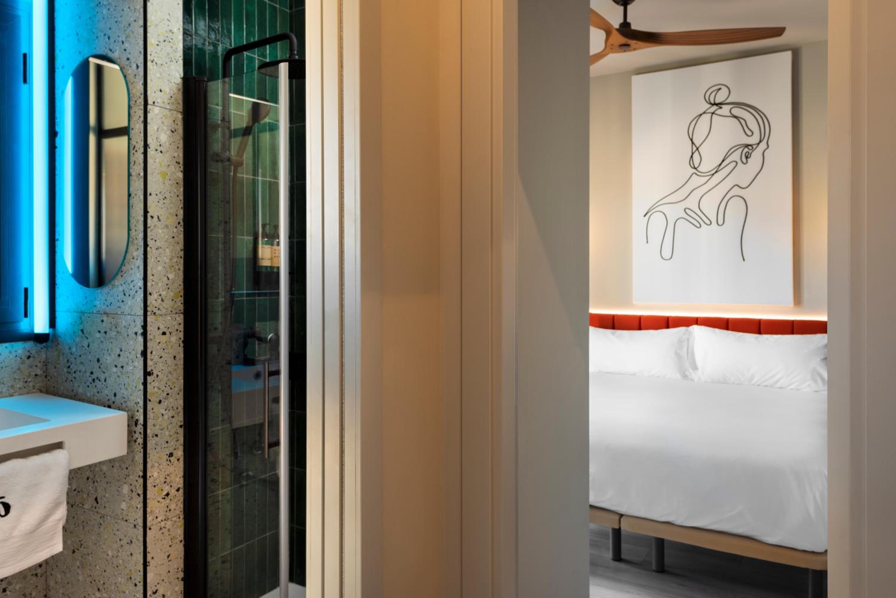 Coeo Peña Design Apartments — 20