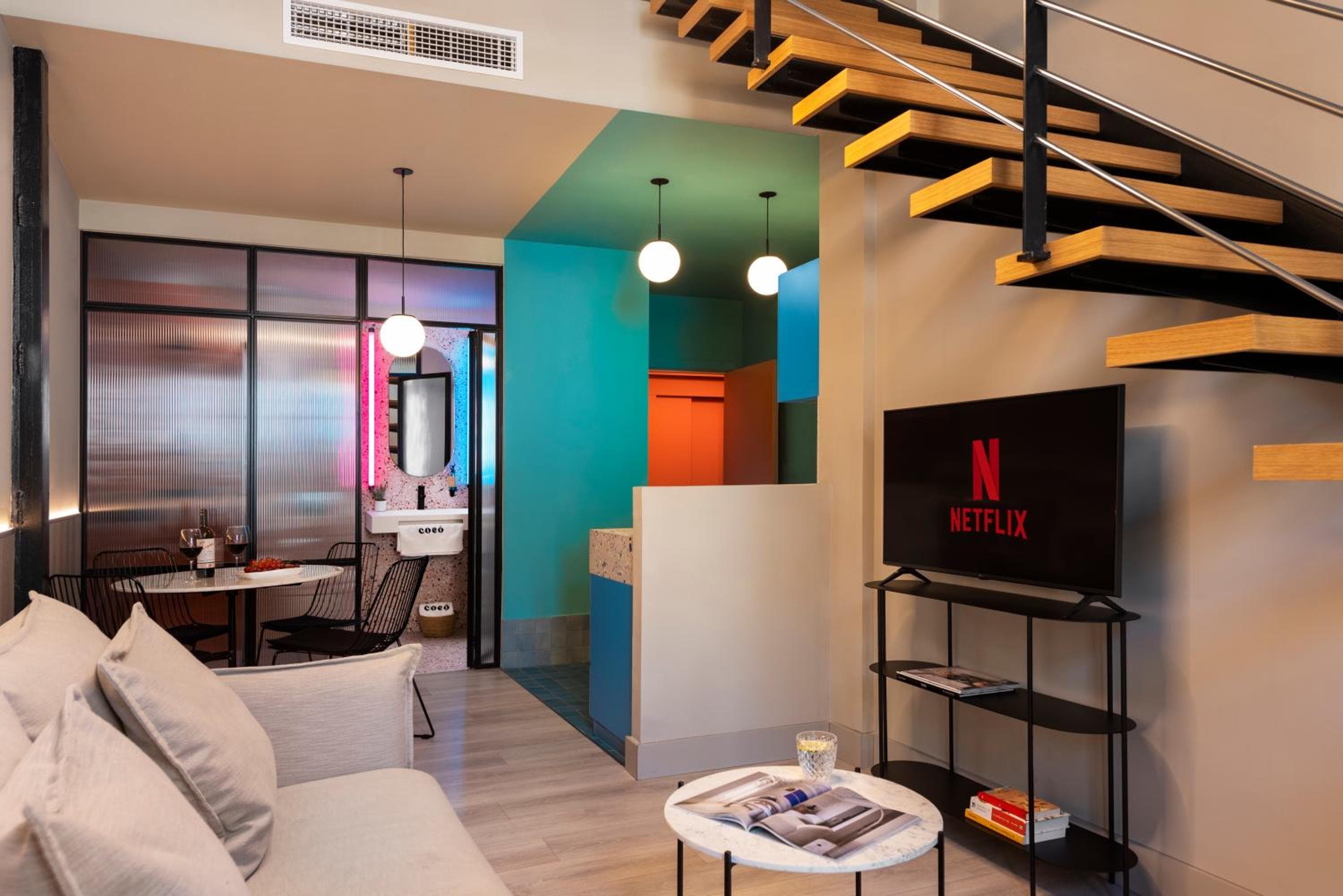 Coeo Peña Design Apartments — 11