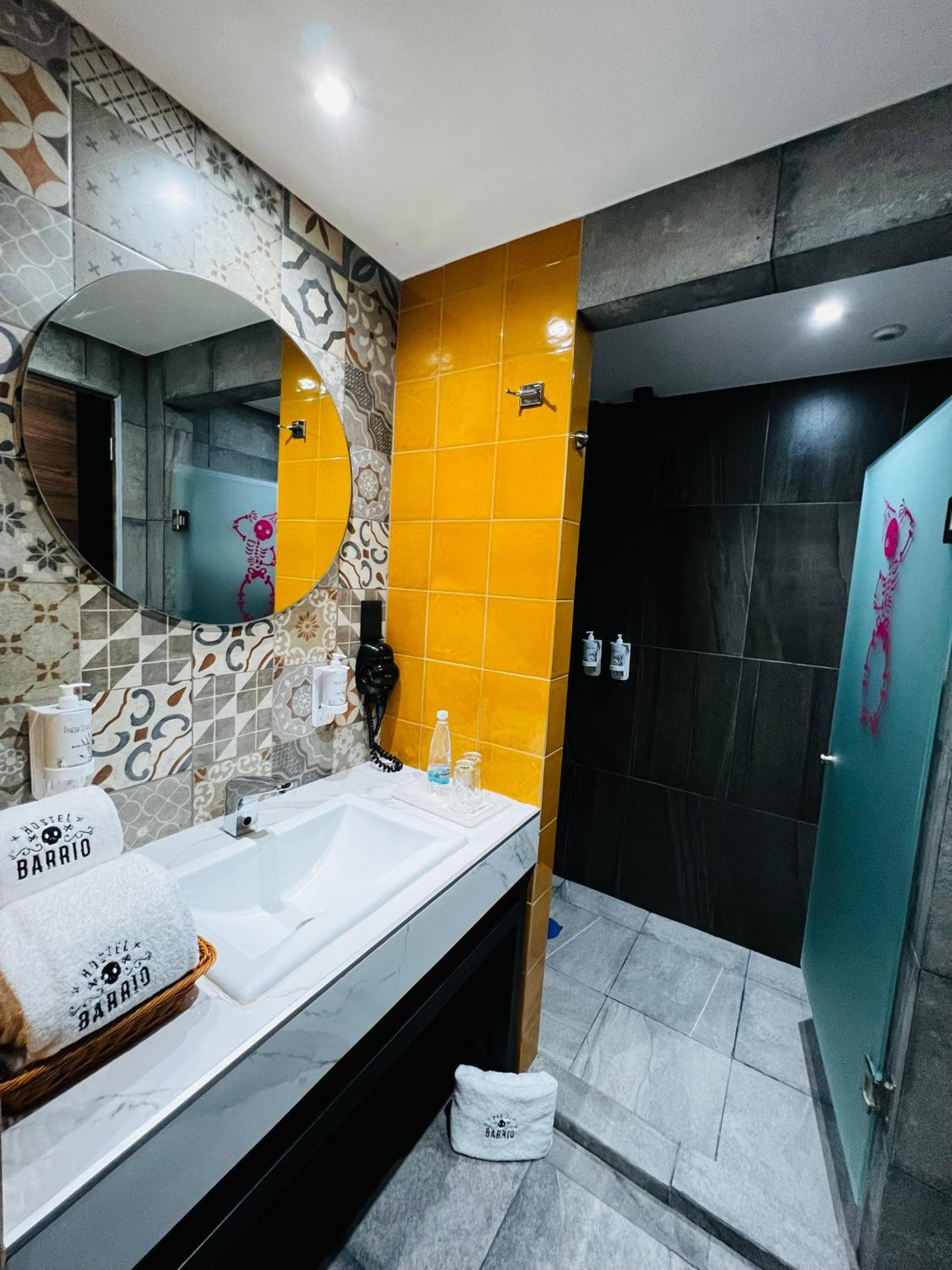 Barrio Downtown Mexico City Hostel — 9