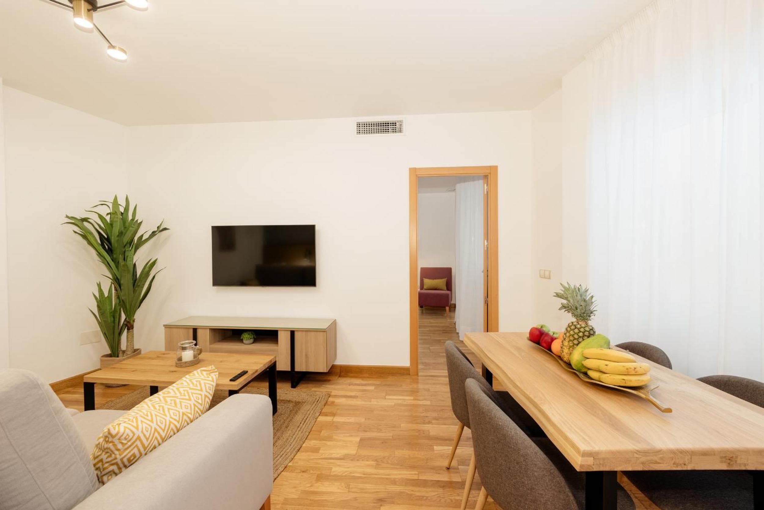 Apartments Debambú — 24