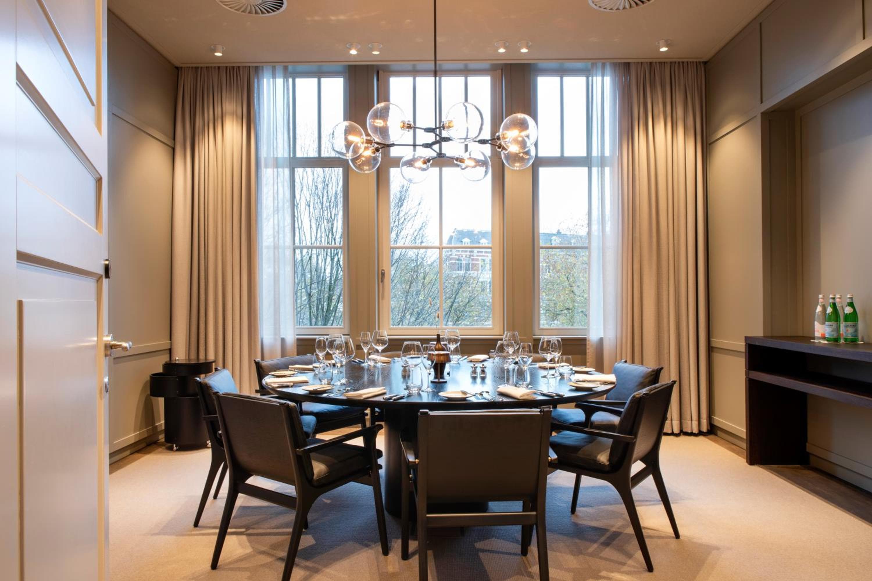 Pillows Grand Boutique Hotel Maurits at the Park - Small Luxury Hotels — 24