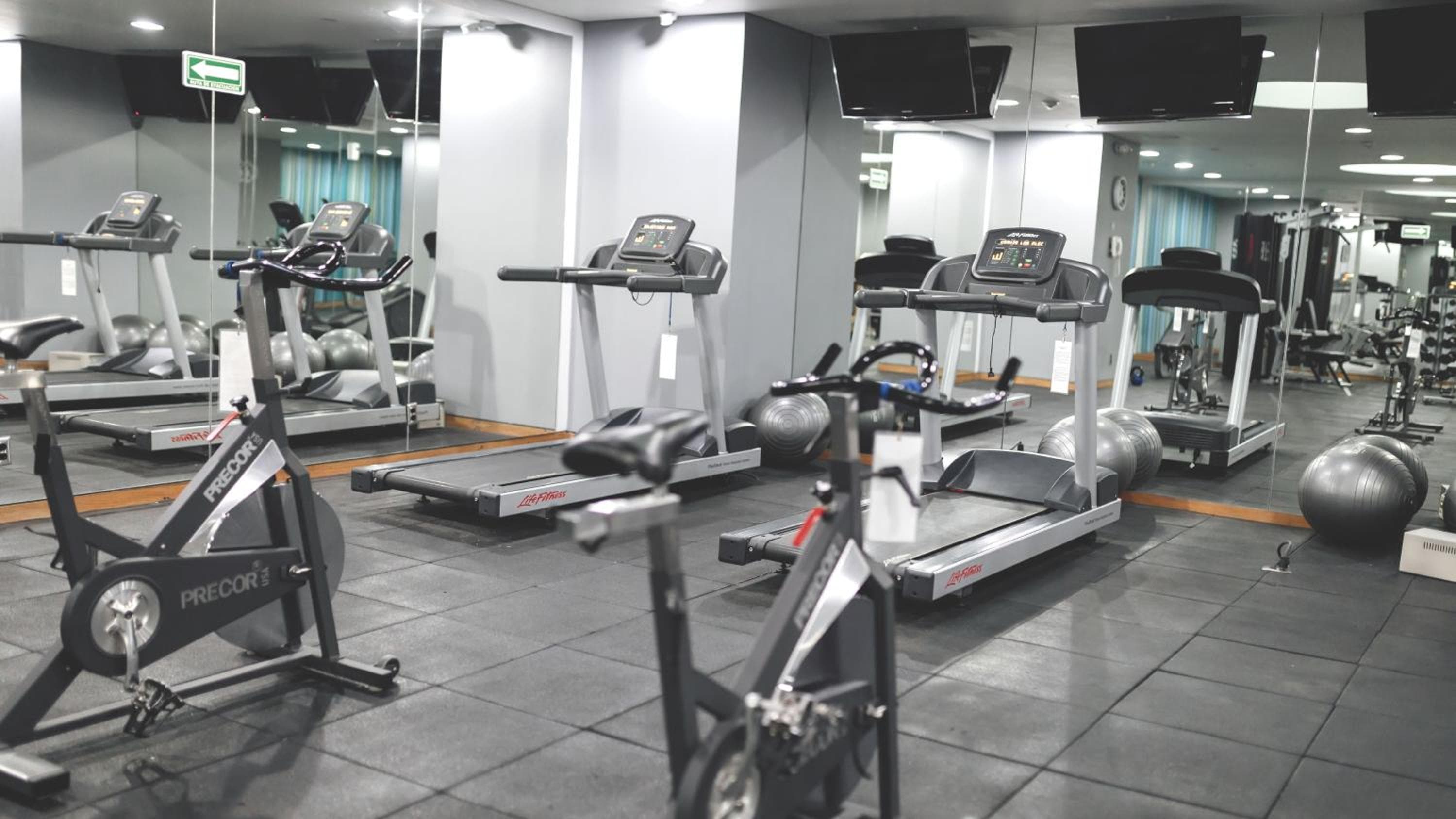 Holiday Inn Express Mexico Reforma by IHG — 29