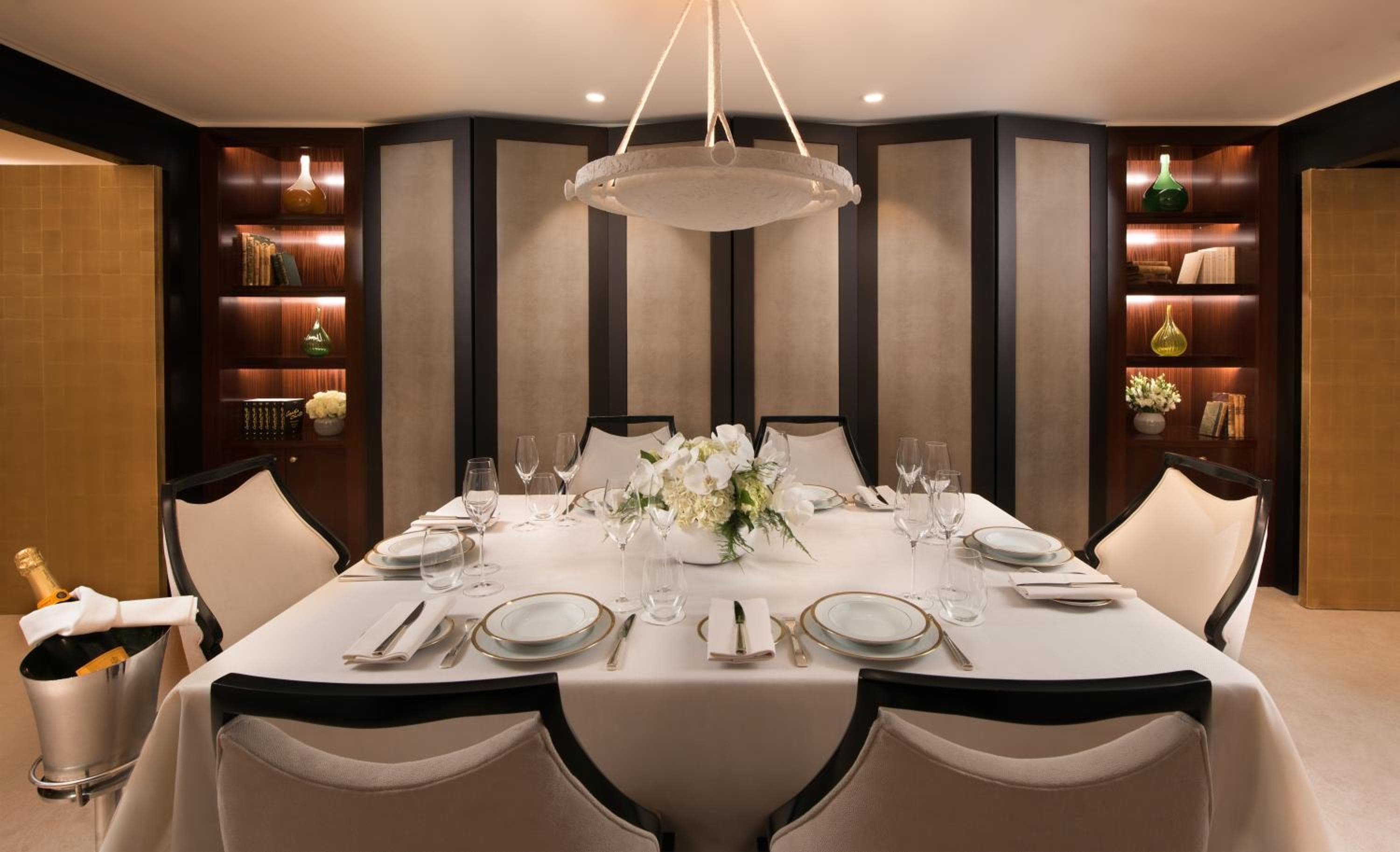 Hotel Barrière Fouquet's París — 27