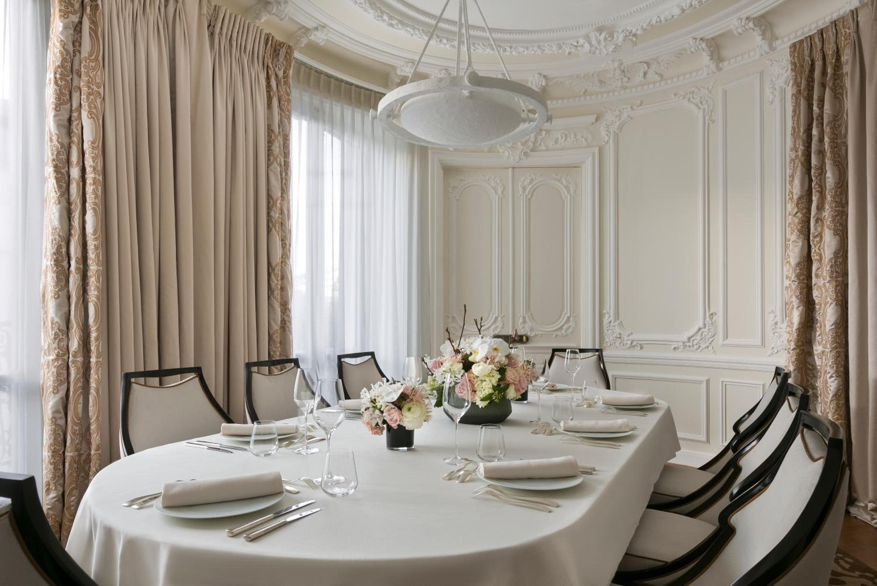 Hotel Barrière Fouquet's París — 22