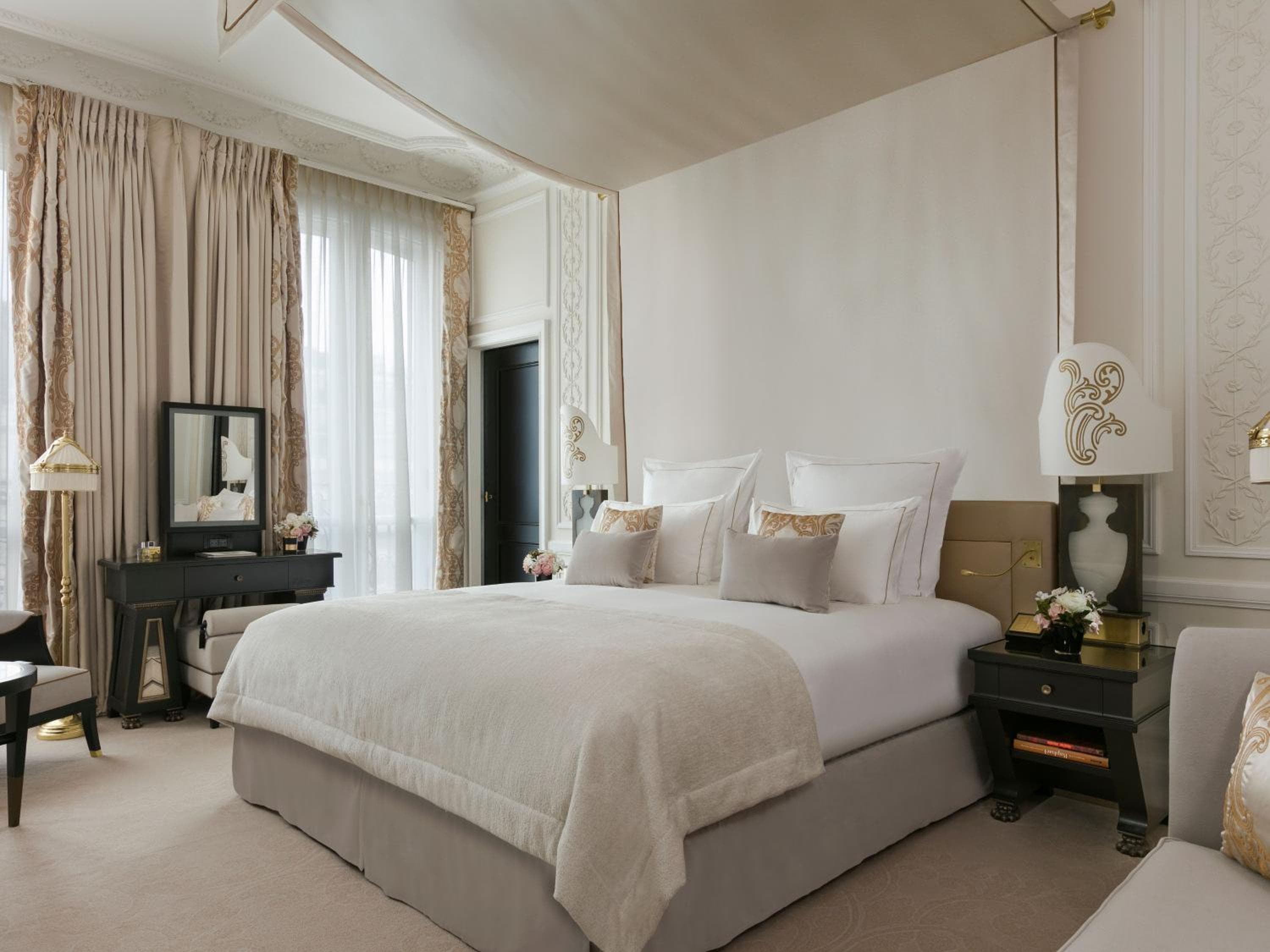 Hotel Barrière Fouquet's París — 4