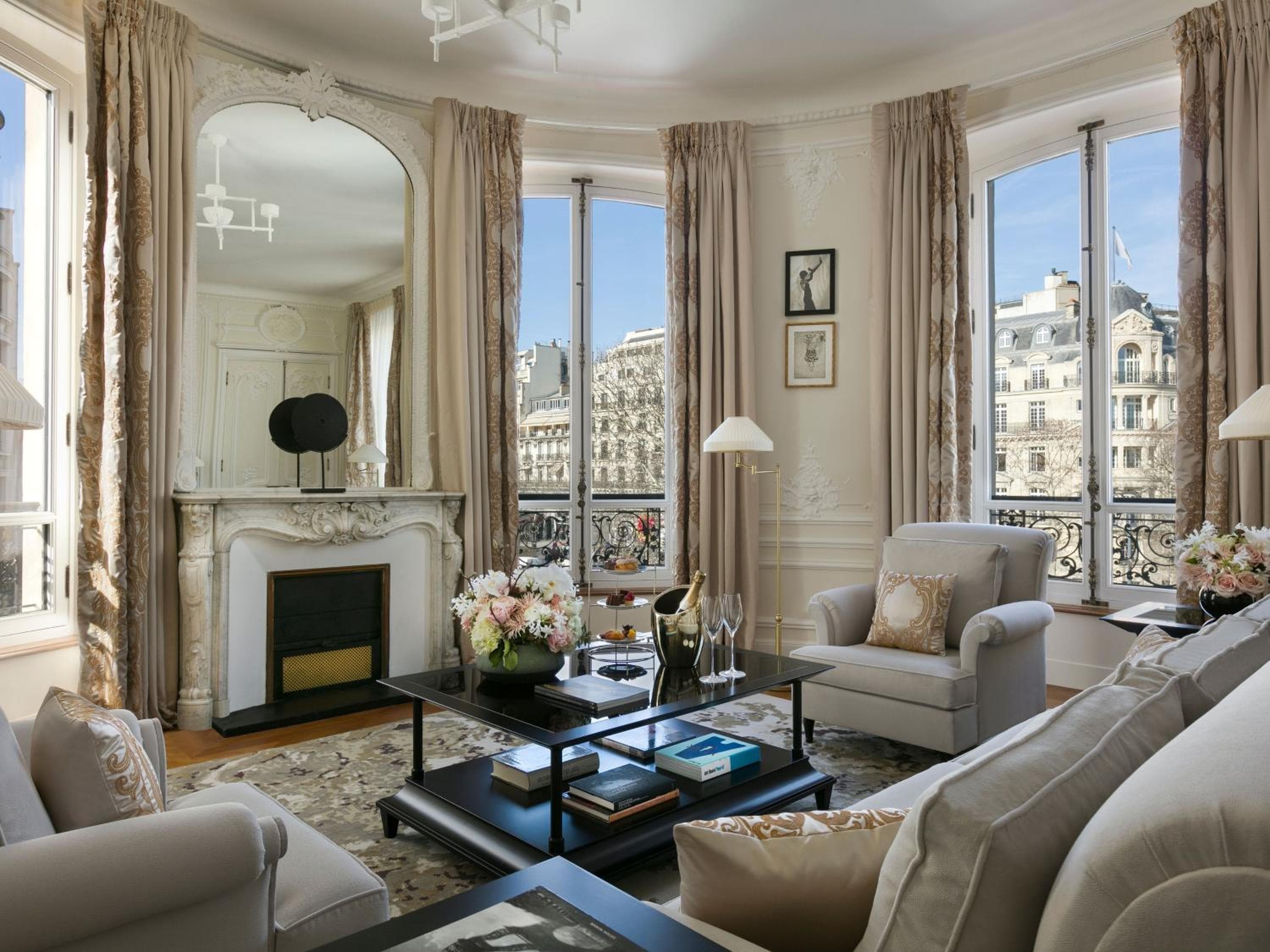 Fouquet's Paris — 29
