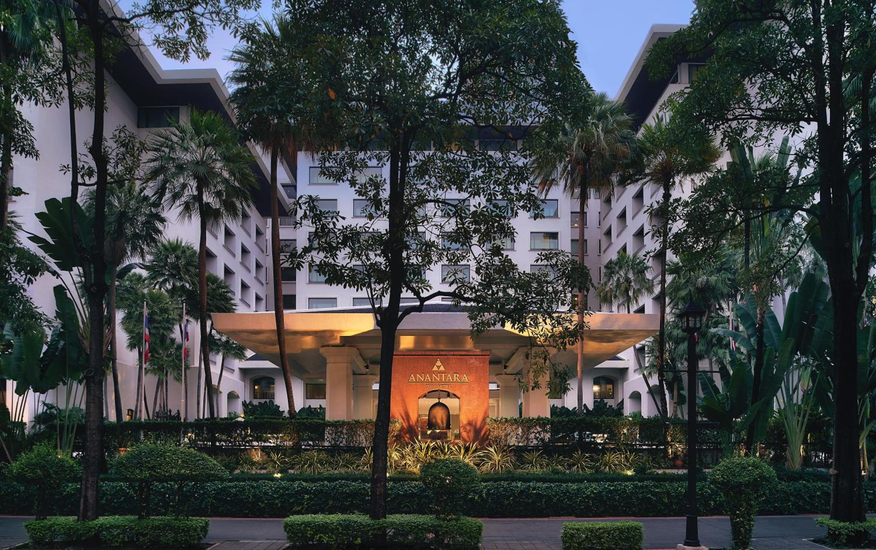 Anantara Siam Bangkok Hotel — 26
