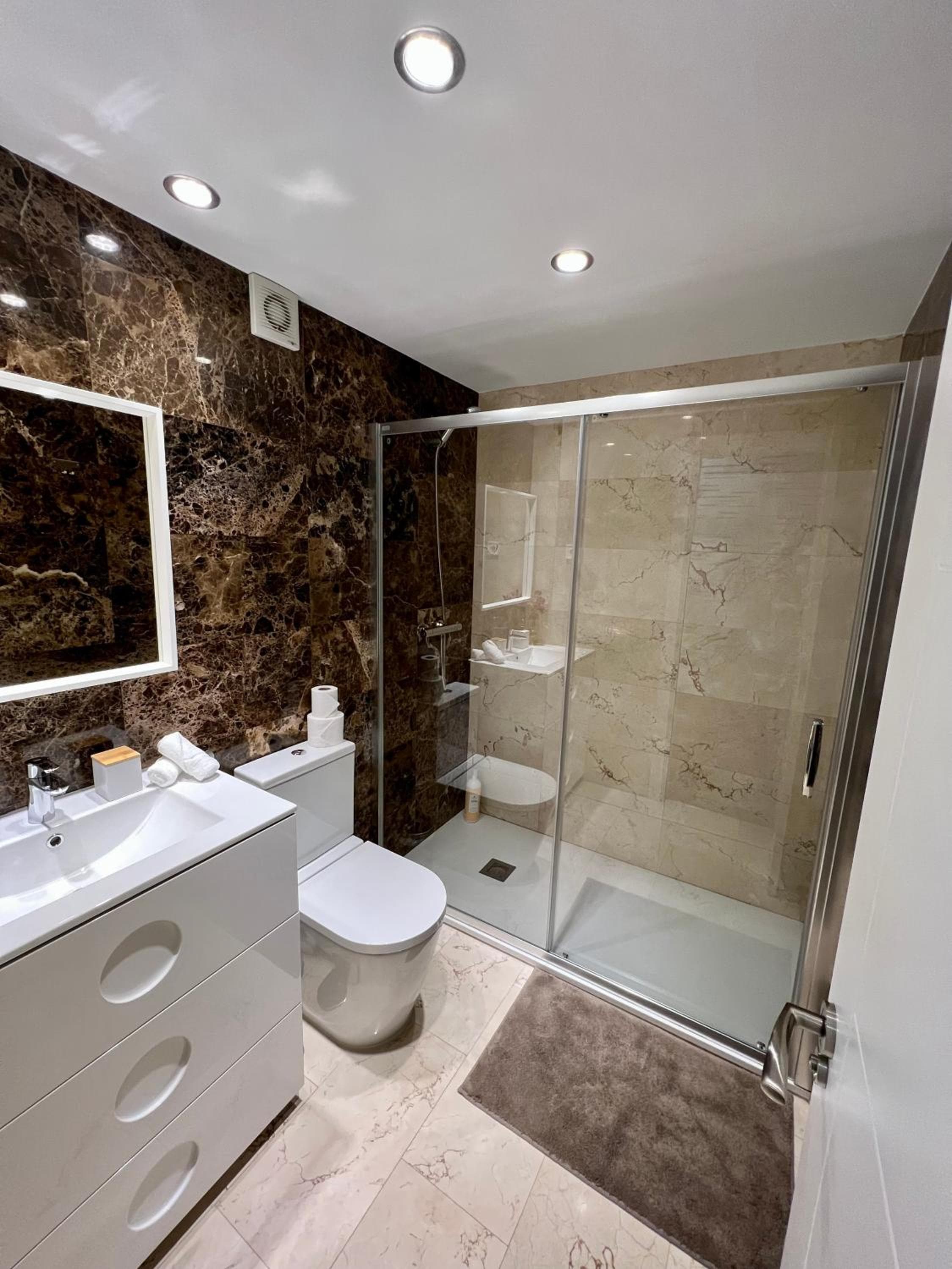 Apartamentos Prestige Málaga - Suite III — 26