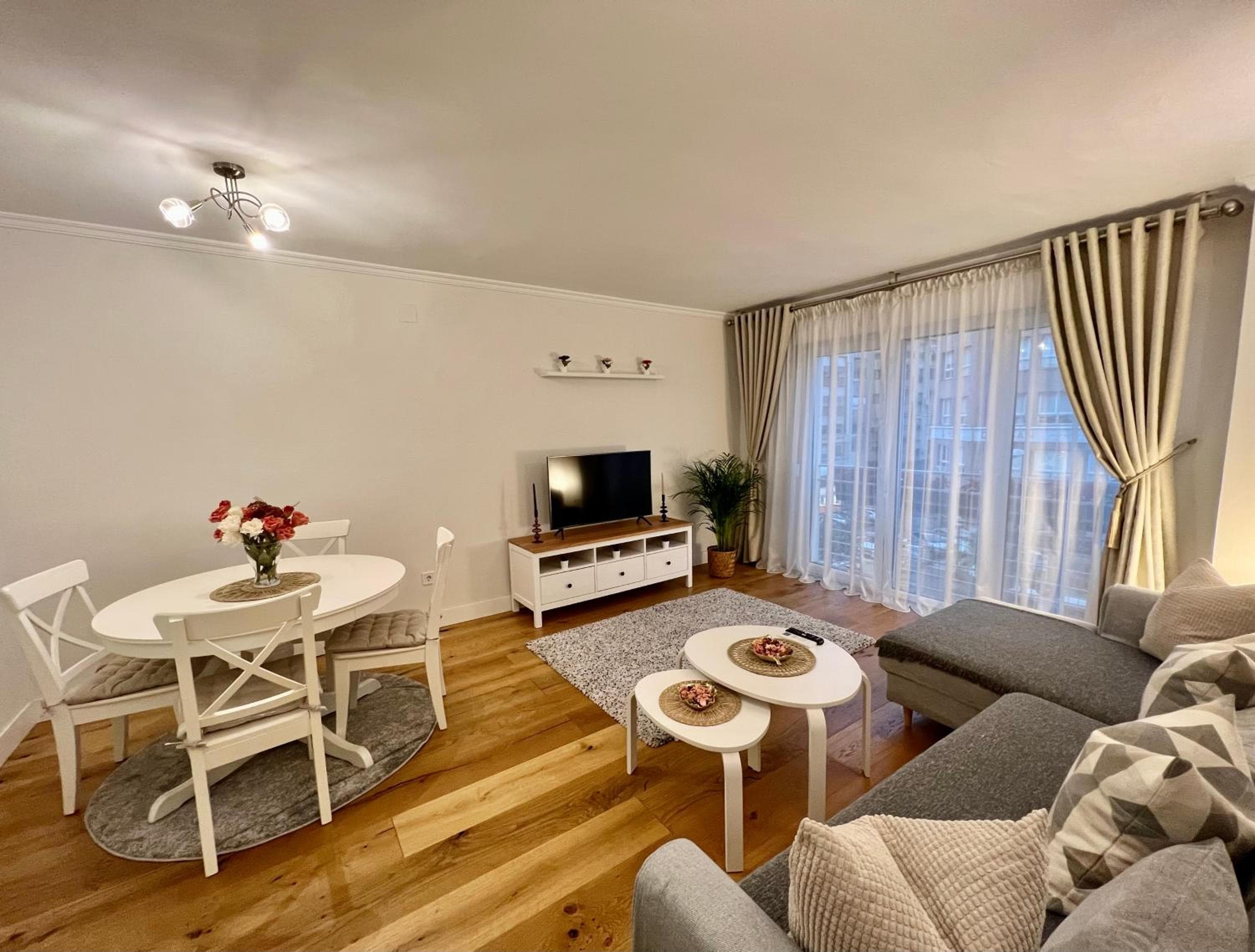 Apartamentos Prestige Málaga - Suite III — 12