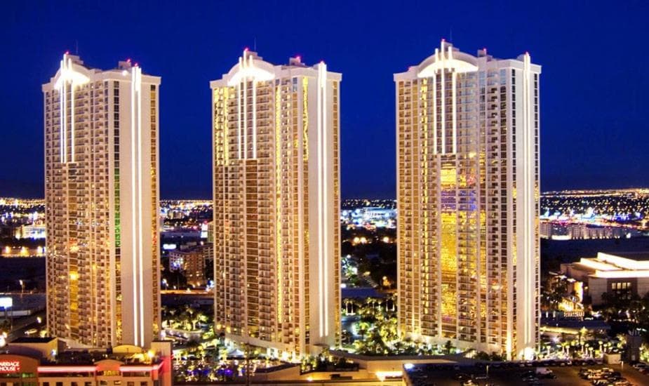 Jet di lusso al The Signature Condo Hotel — 11