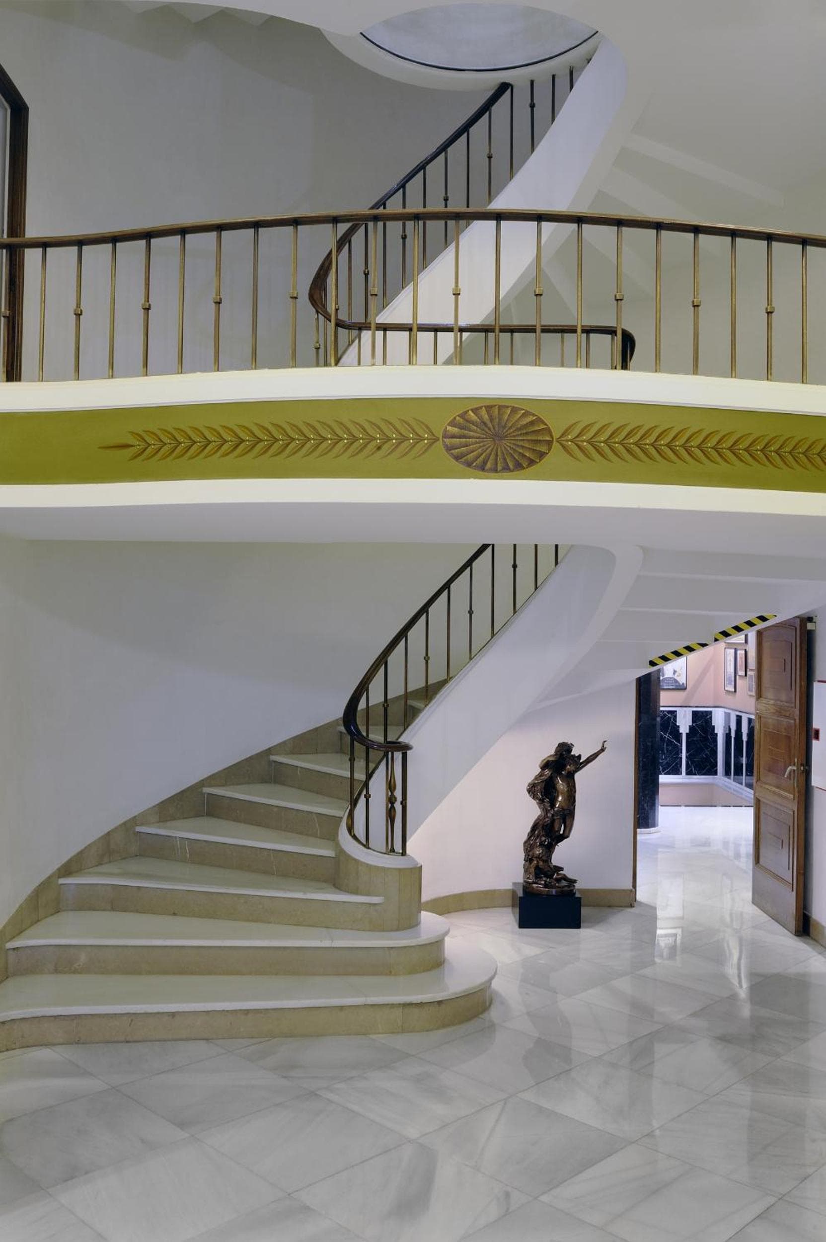 Hotel Astoria — 15