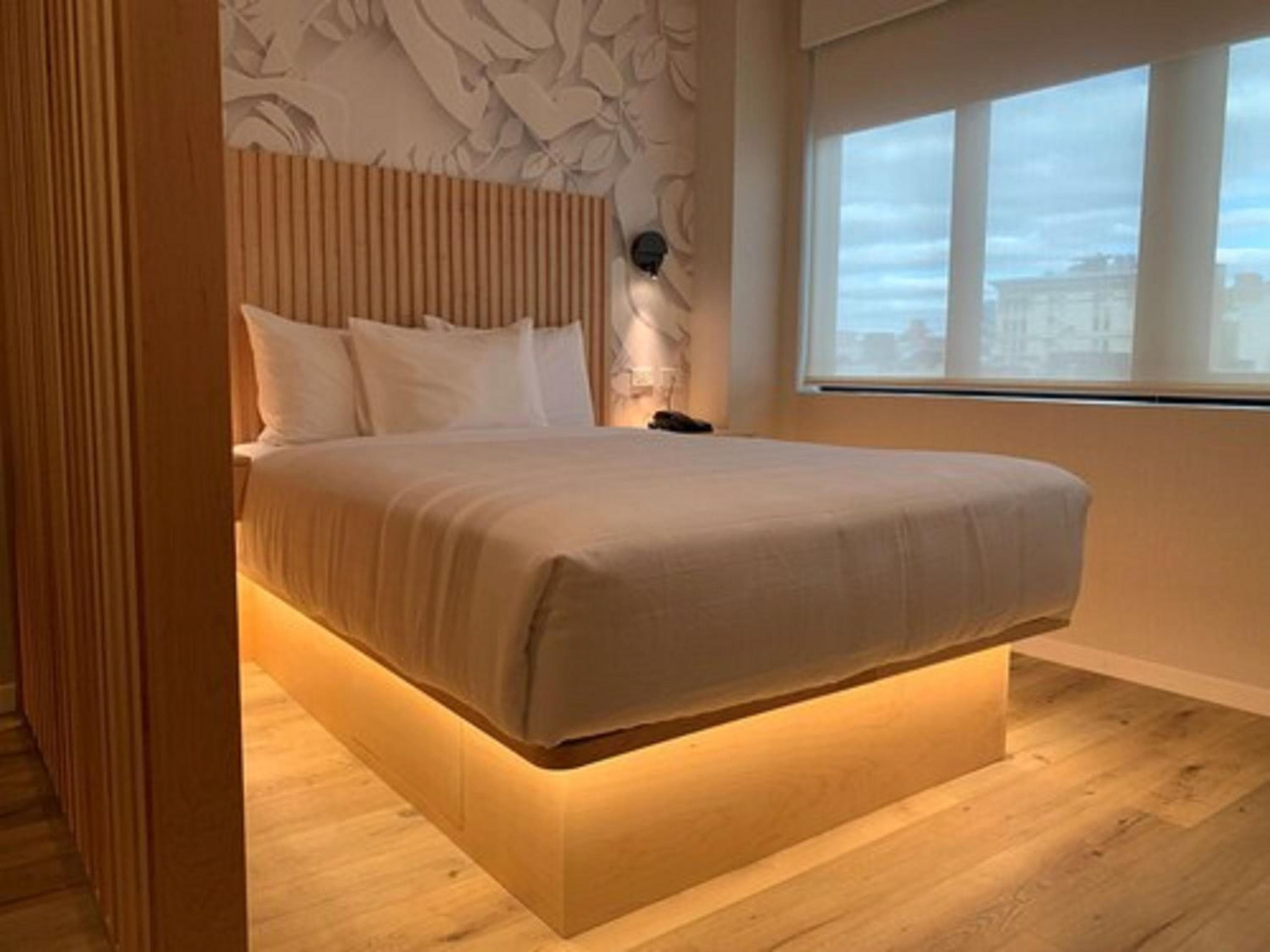 Best Western Plus Soho Hotel — 30