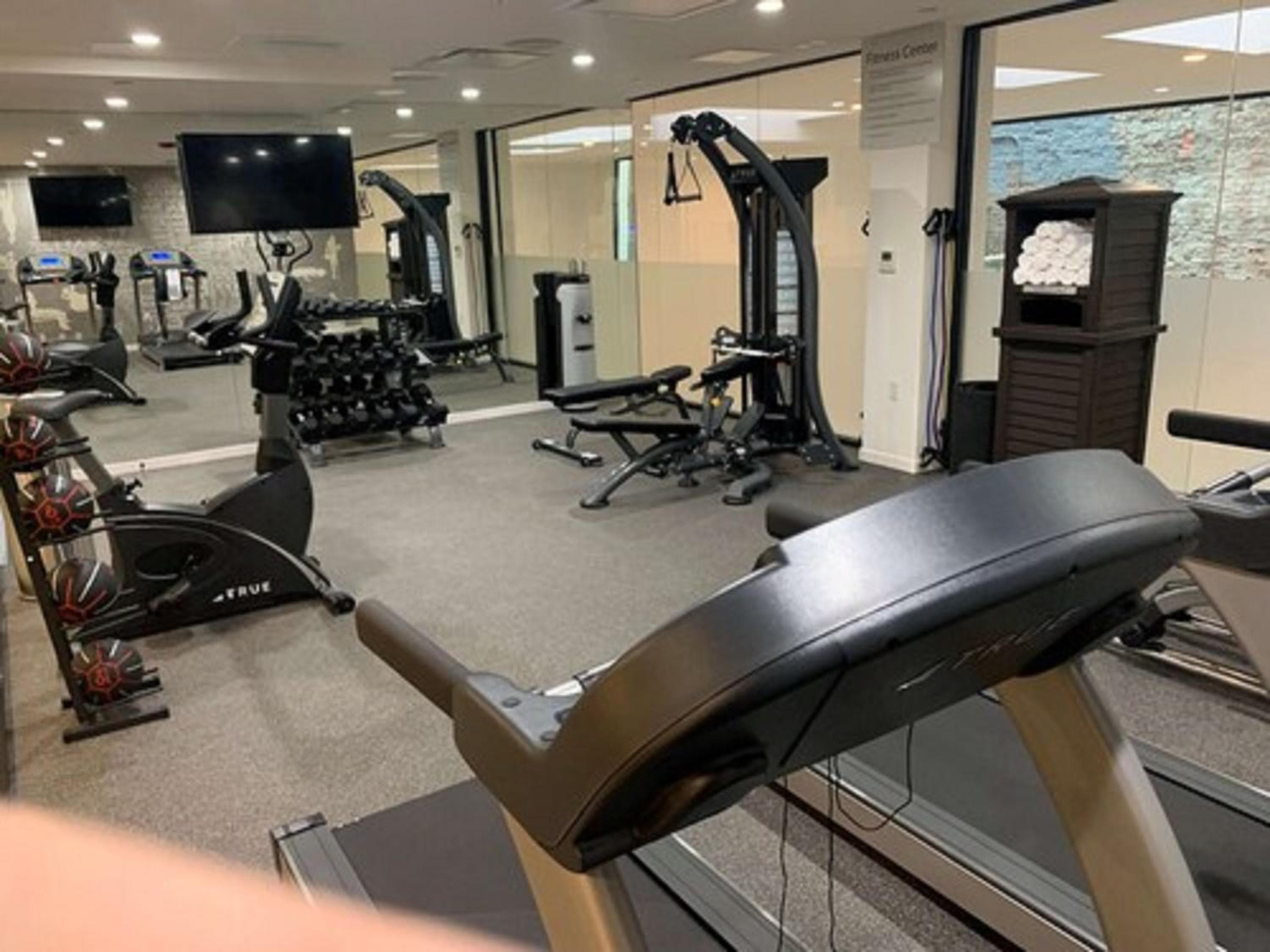 Best Western Plus Soho Hotel — 8